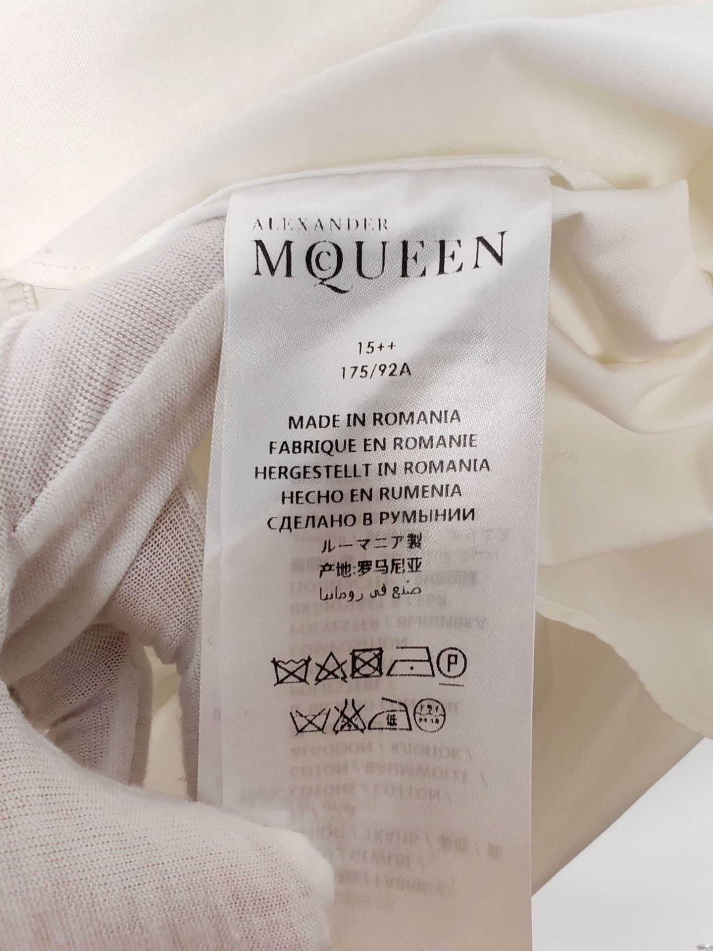 Alexander McQueen Alexander McQueen Butterfly Embroidered Shirt Size M Size US M / EU 48-50 / 2 - 8 Thumbnail