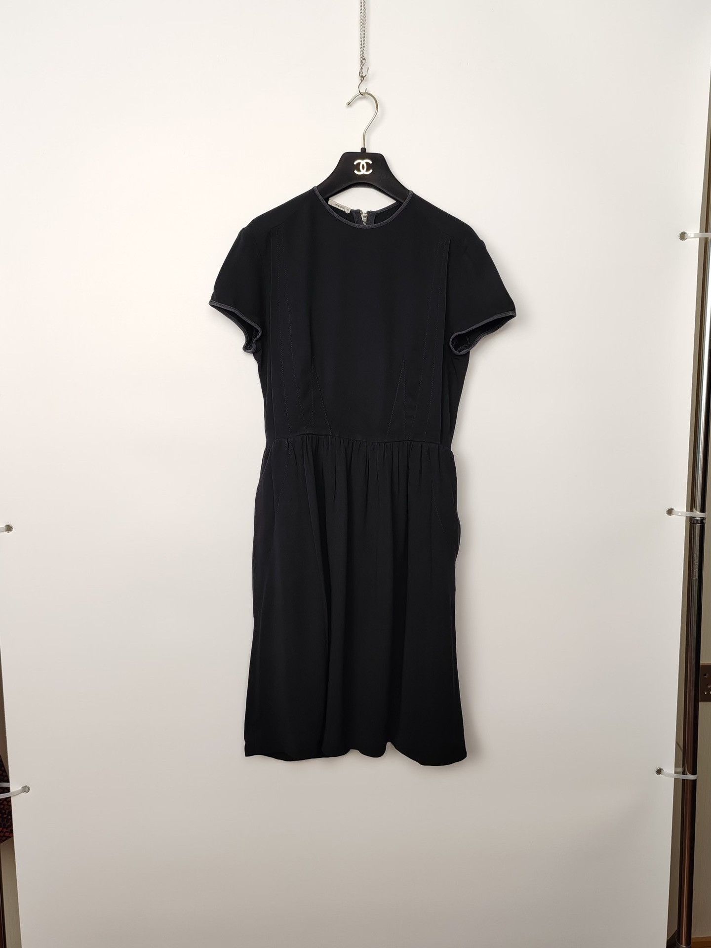 Miu Miu Miu Miu Black Silk Midi Dress Size 40 Size S / US 4 / IT 40 - 2 Thumbnail