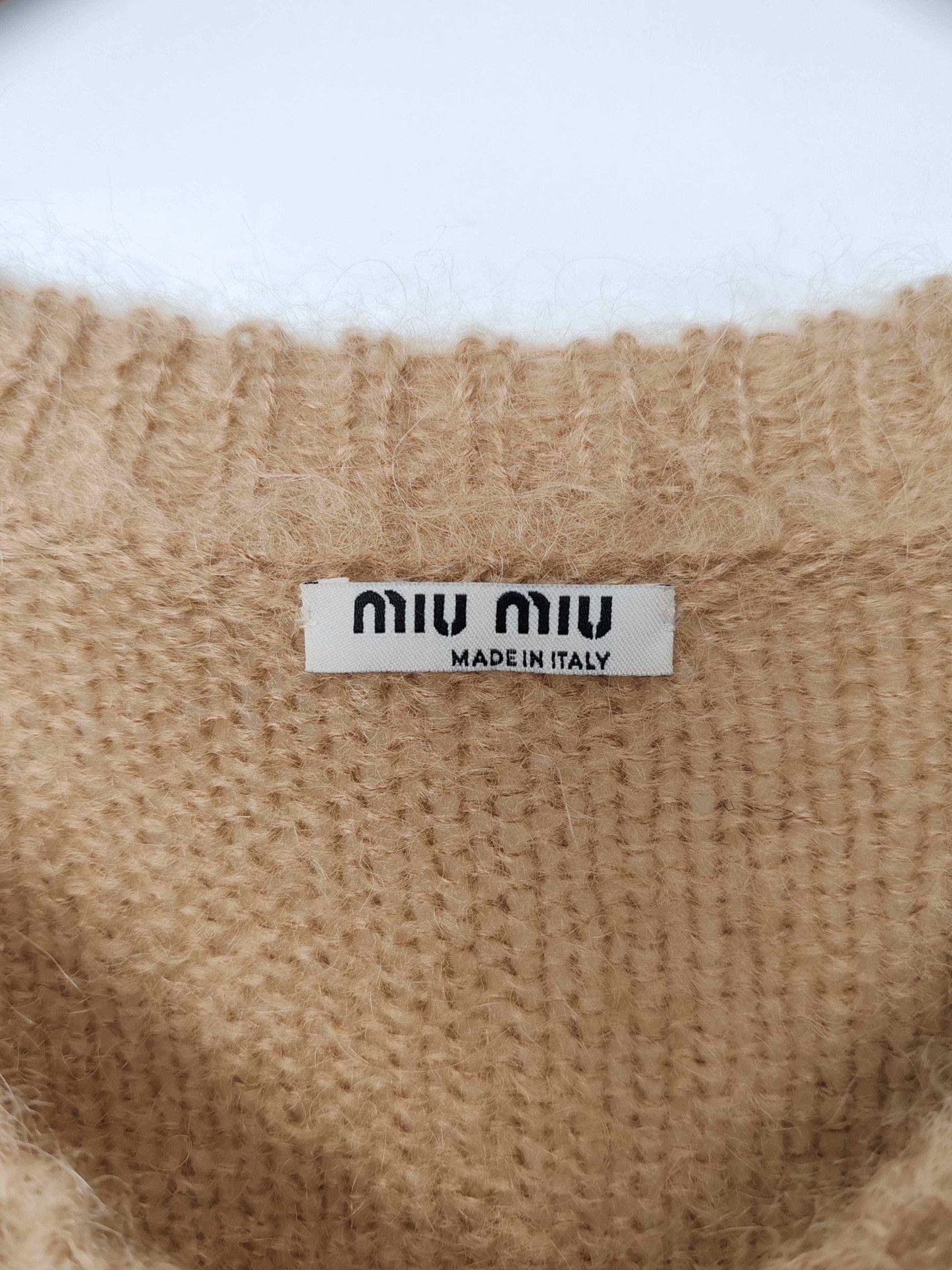 Miu Miu Miu Miu Mohair V-Neck Sweater Size 40 Size S / US 4 / IT 40 - 4 Thumbnail