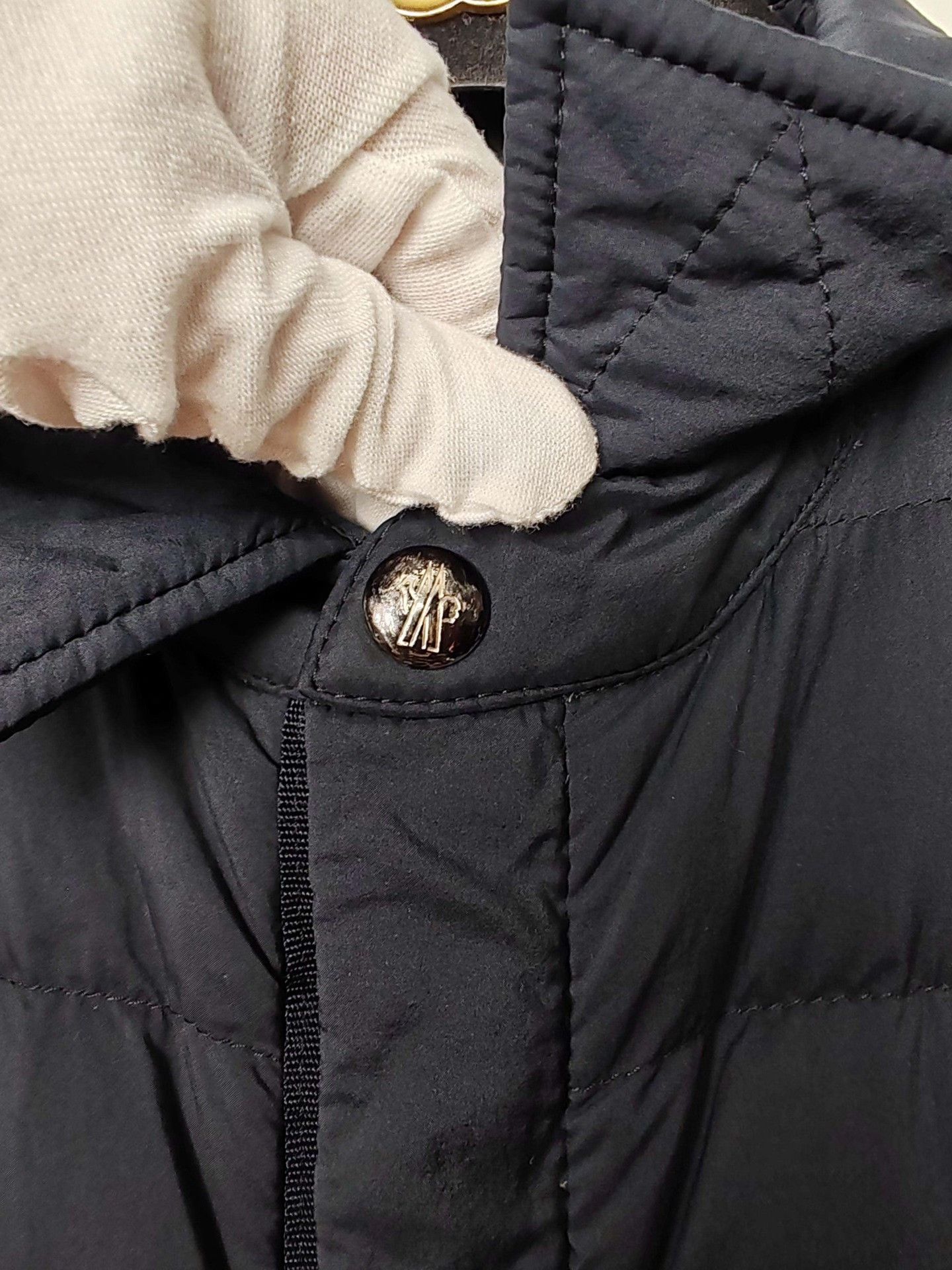 Moncler Moncler Caph Down Jacket Size XS Size US XS / EU 42 / 0 - 5 Thumbnail