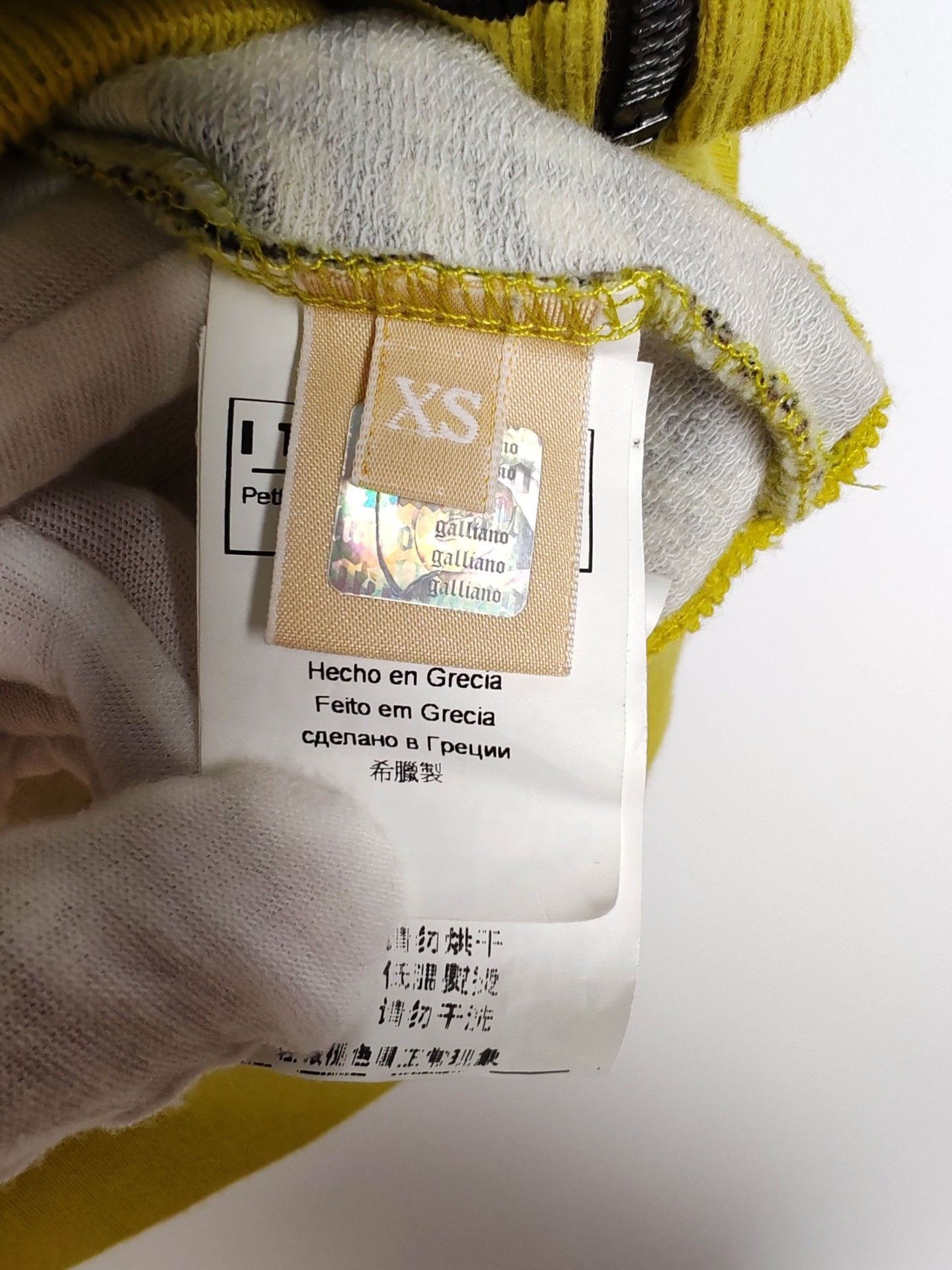 John Galliano John Galliano Newspaper Print Zip-Up Hoodie XS Size XS / US 0-2 / IT 36-38 - 7 Thumbnail