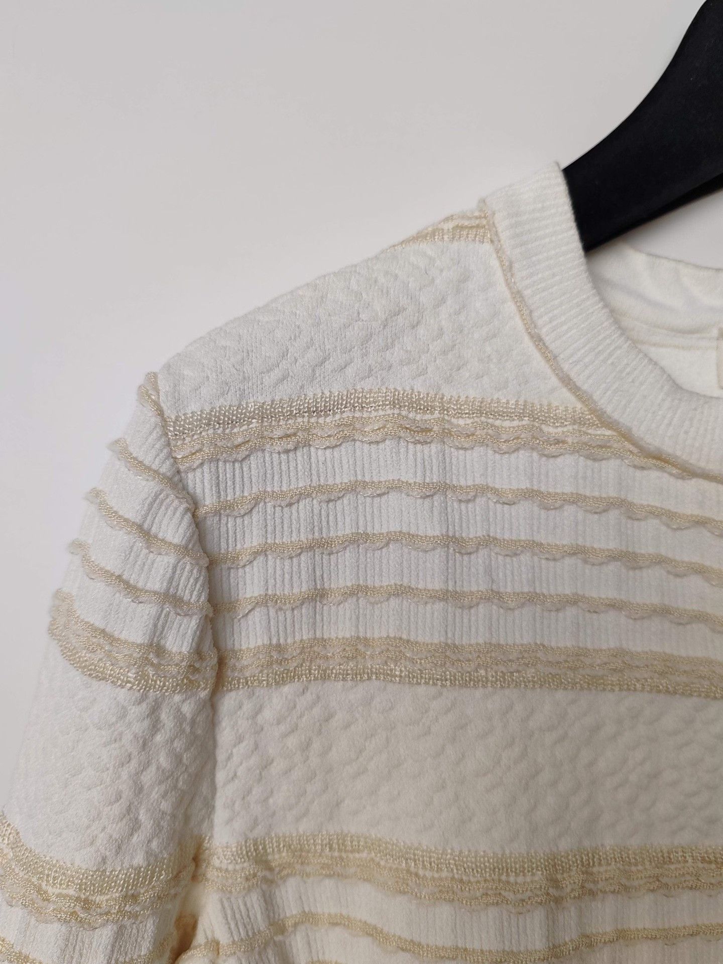 Alexander McQueen Alexander McQueen Textured Knit Cardigan Size S Size S / US 4 / IT 40 - 5 Thumbnail