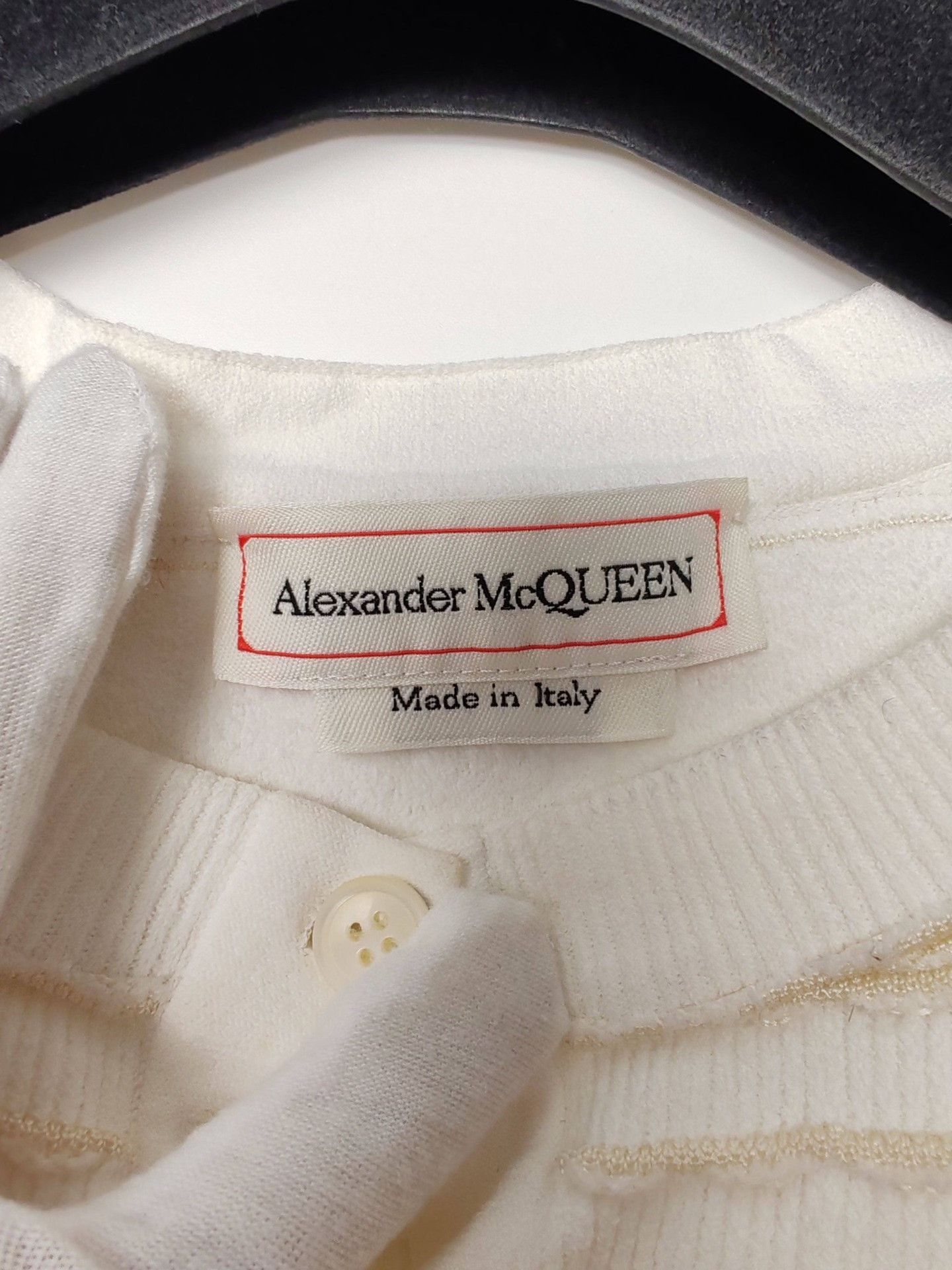 Alexander McQueen Alexander McQueen Textured Knit Cardigan Size S Size S / US 4 / IT 40 - 4 Thumbnail