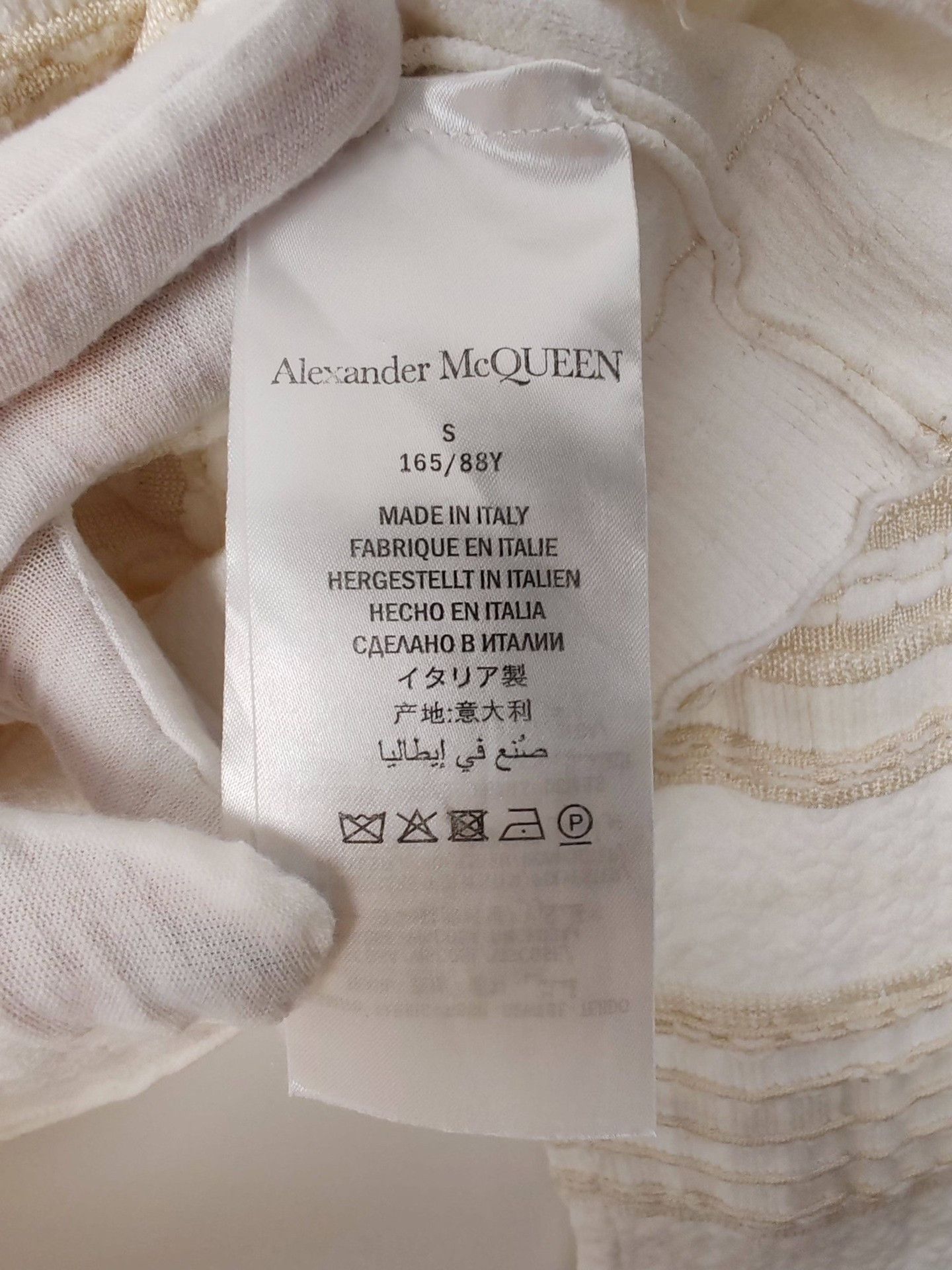 Alexander McQueen Alexander McQueen Textured Knit Cardigan Size S Size S / US 4 / IT 40 - 6 Thumbnail