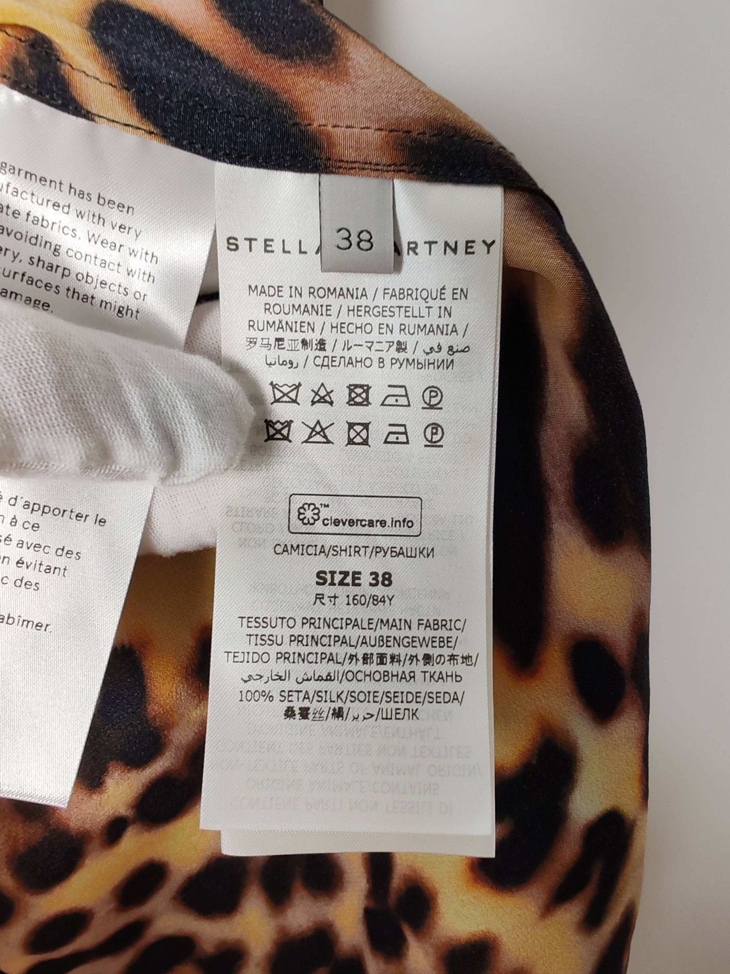 Stella McCartney Stella McCartney Leopard Print Silk Button Up Shirt Size 38 Size XS / US 0-2 / IT 36-38 - 8 Thumbnail