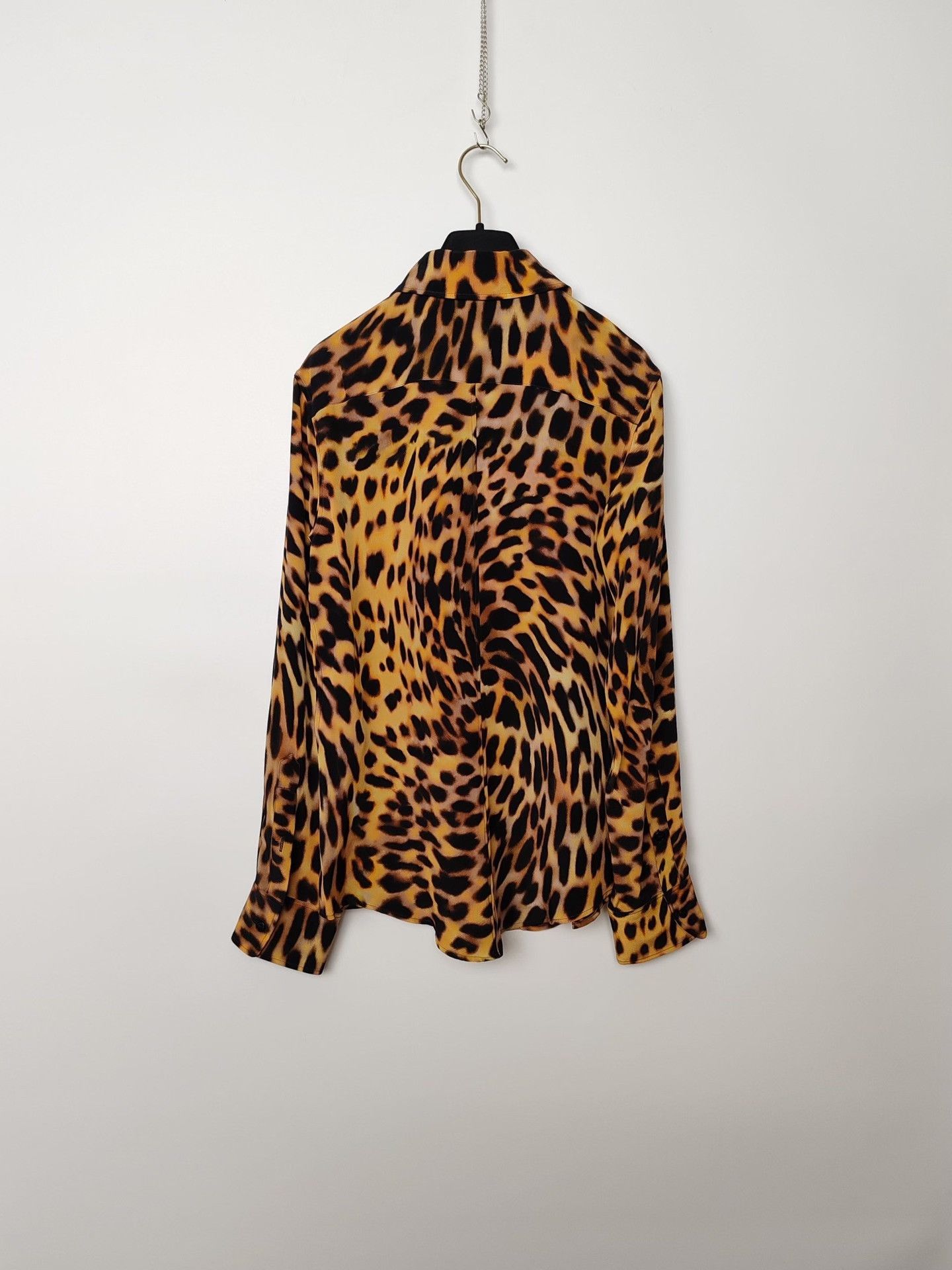 Stella McCartney Stella McCartney Leopard Print Silk Button Up Shirt Size 38 Size XS / US 0-2 / IT 36-38 - 3 Thumbnail