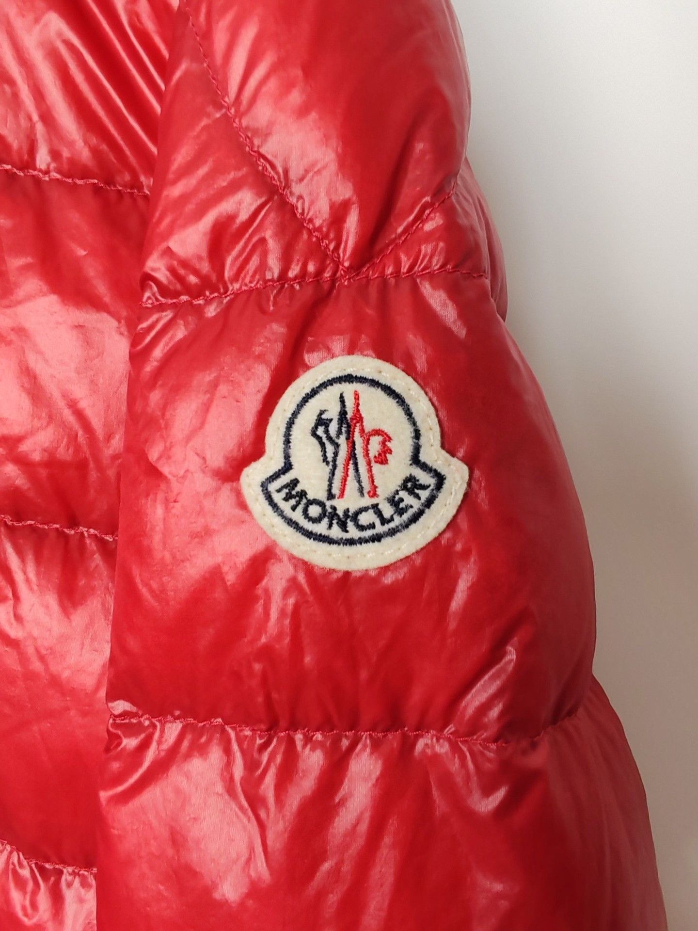 Moncler Moncler Logo Patch Down Jacket Red Size XXL Size US XXL / EU 58 / 5 - 6 Thumbnail