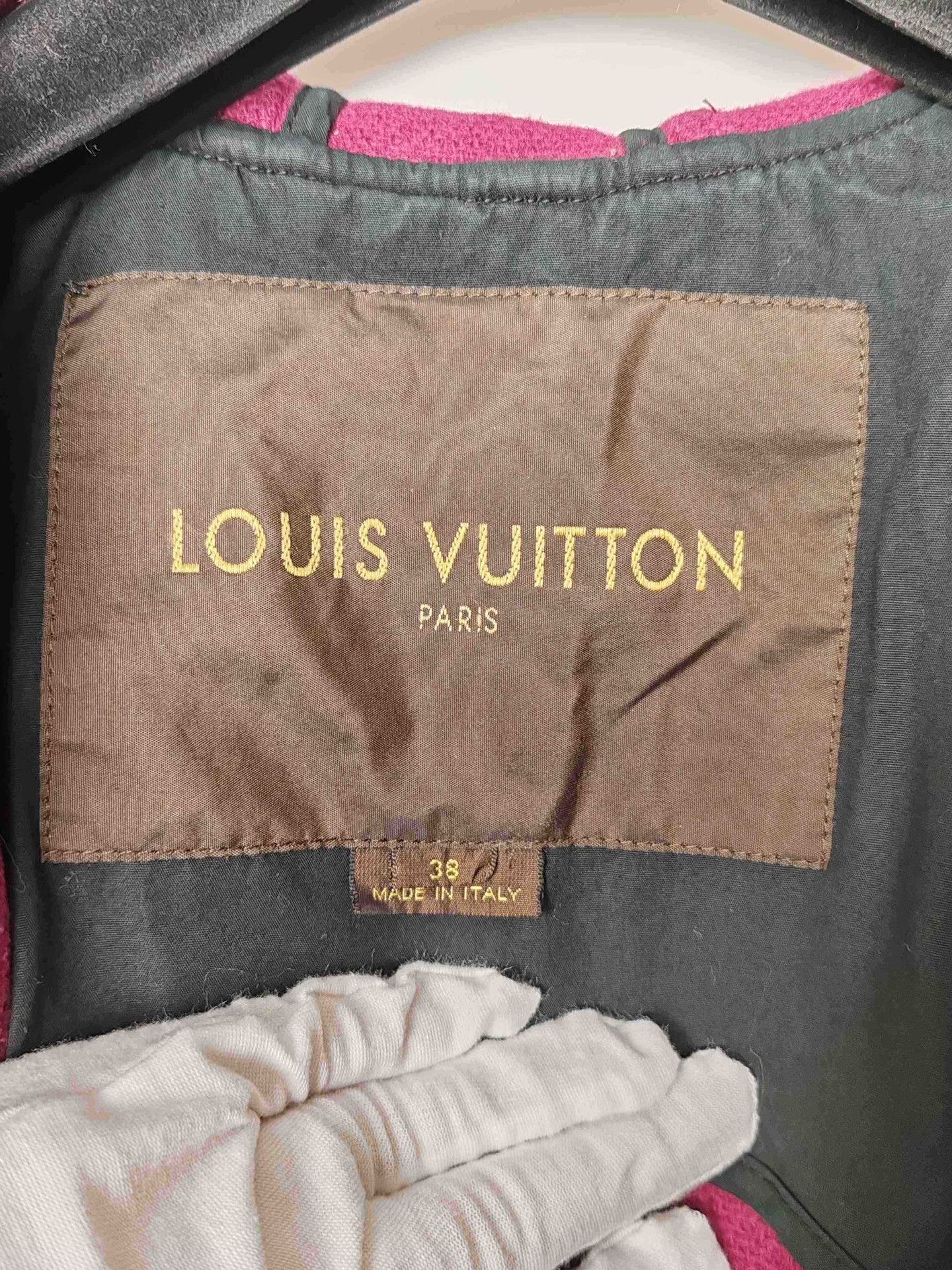 Louis Vuitton Louis Vuitton Wool Lambskin Duffle Coat Size 38 Size S / US 4 / IT 40 - 4 Thumbnail