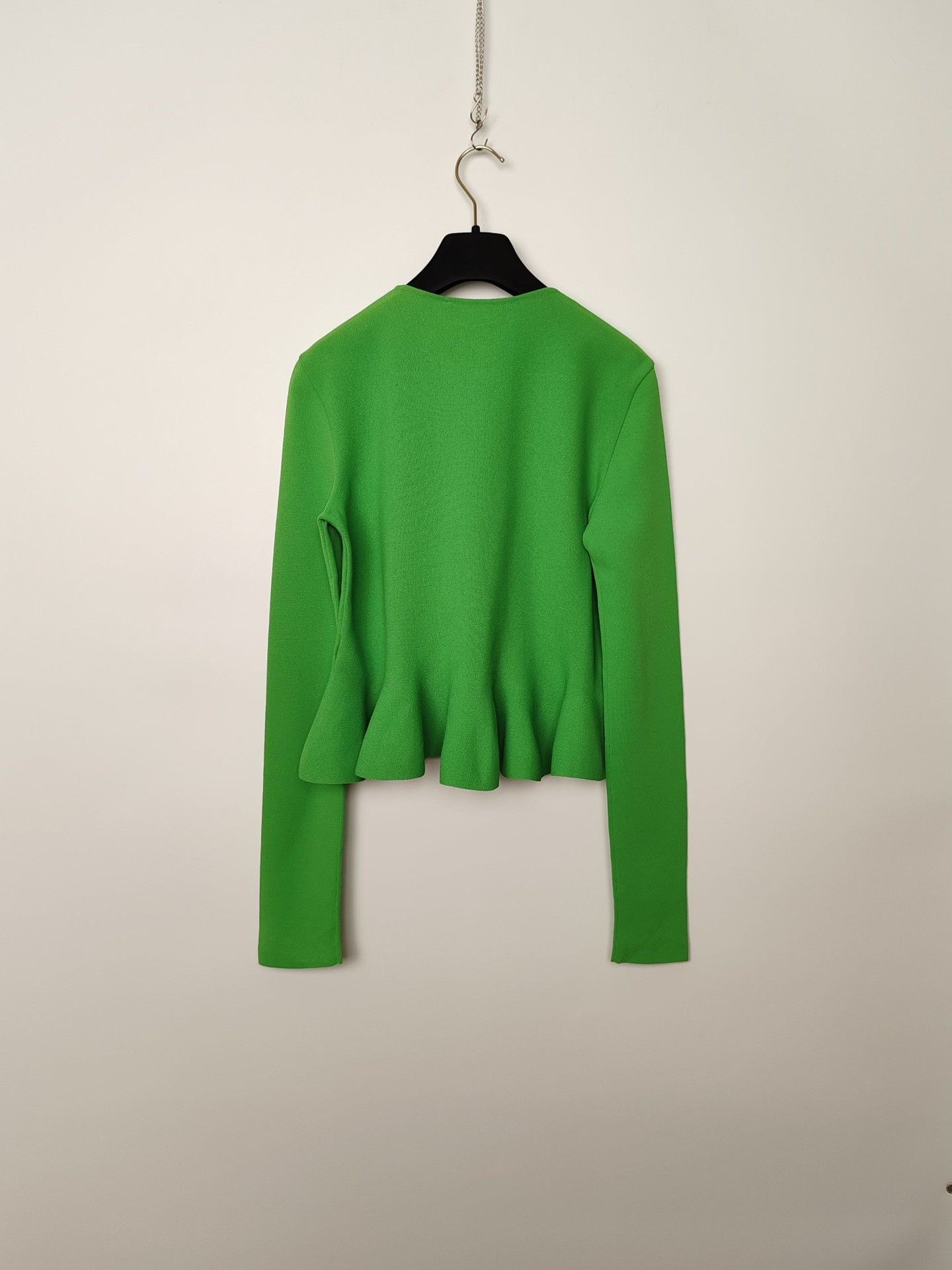 Stella McCartney Stella McCartney Green Ruffle Hem Knit Top Size 42 Size M / US 6-8 / IT 42-44 - 3 Thumbnail