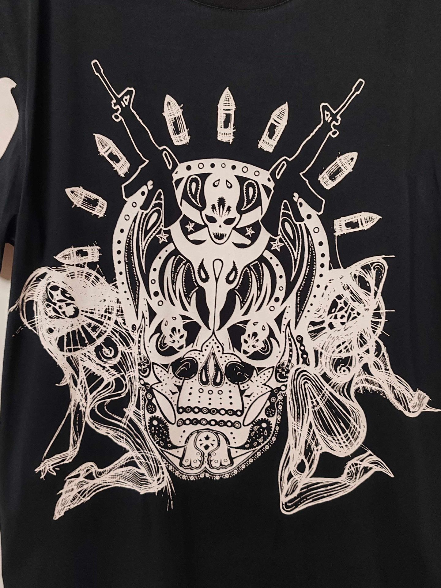 Givenchy Givenchy Skull Graphic T-Shirt XXS Size US XXS / EU 40 - 4 Thumbnail