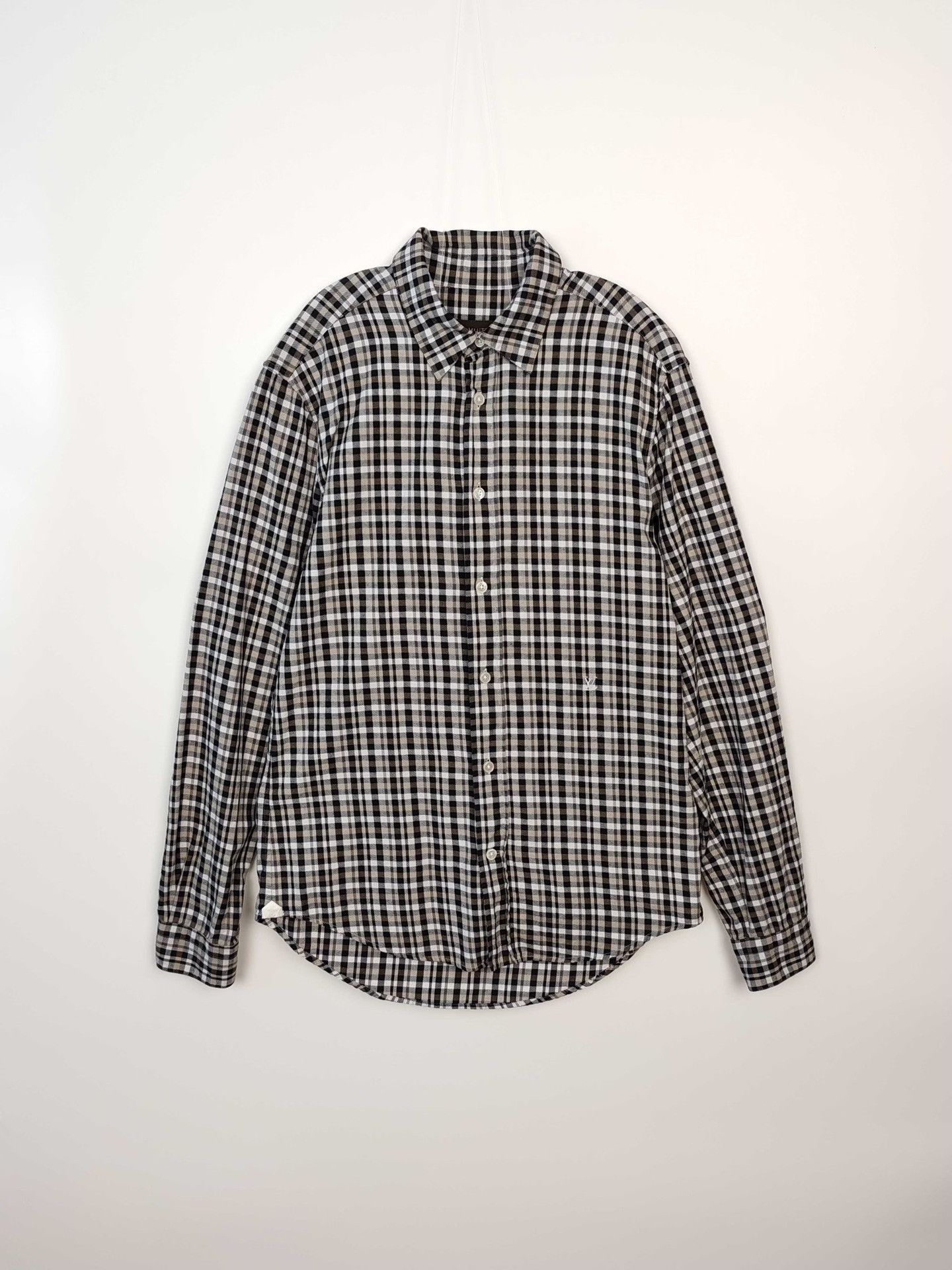 Louis Vuitton Louis Vuitton Checked Button Up Shirt Size XS Size US XS / EU 42 / 0 - 2 Thumbnail