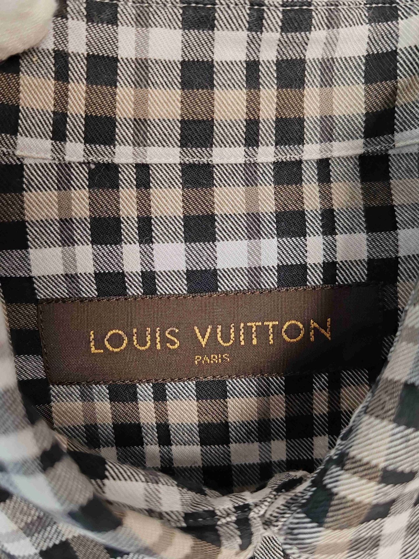 Louis Vuitton Louis Vuitton Checked Button Up Shirt Size XS Size US XS / EU 42 / 0 - 4 Thumbnail