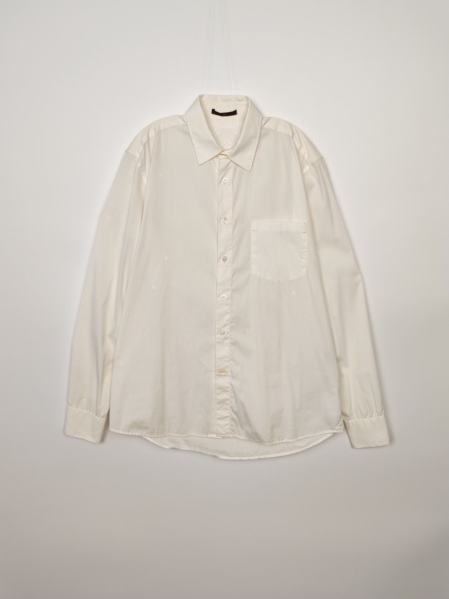 Louis Vuitton Louis Vuitton White Button Up Shirt Size M Size US M / EU 48-50 / 2 - 2 Thumbnail