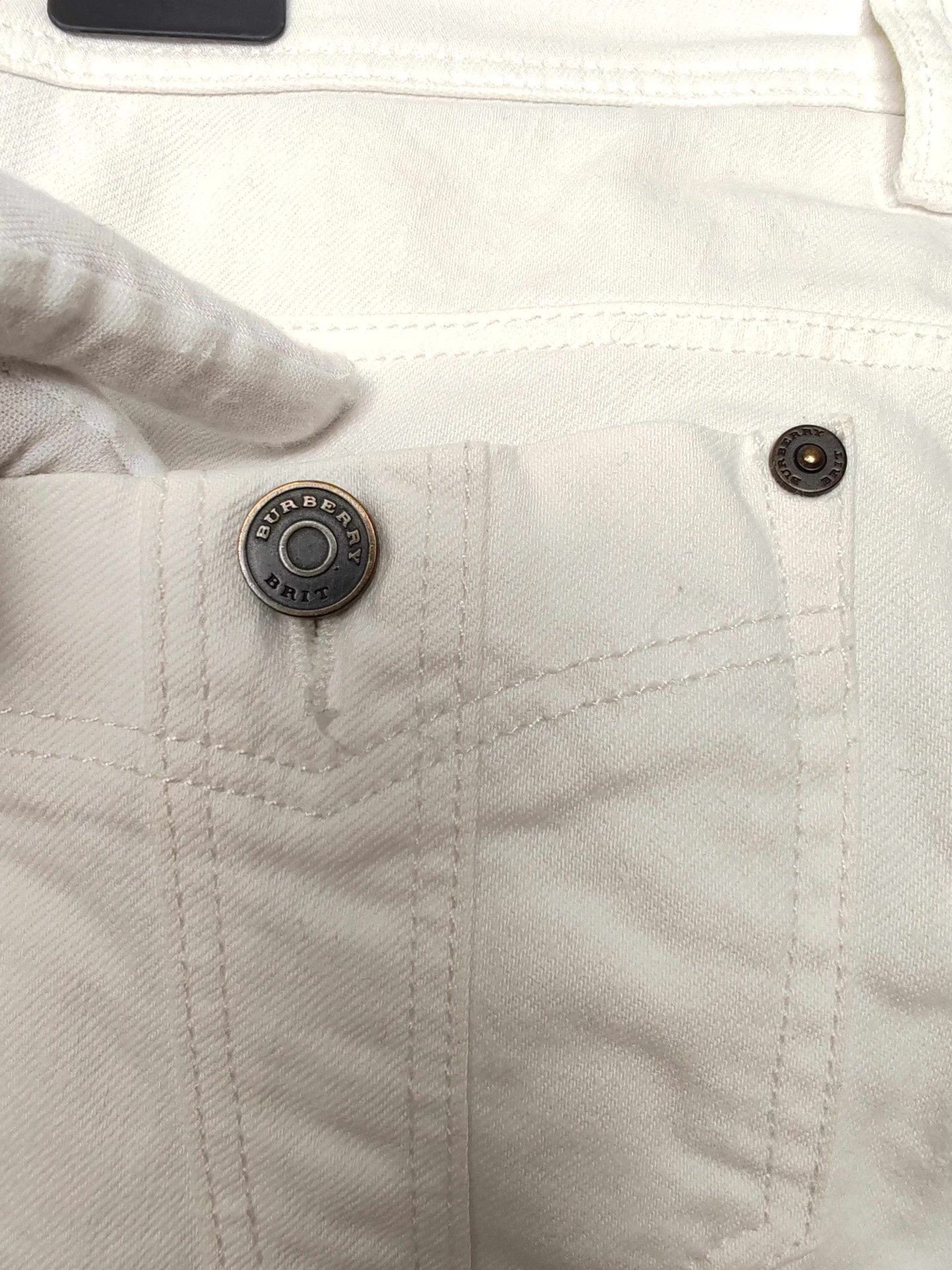 Burberry Burberry Brit White Denim Jeans Size 26 Size 26" / US 2 / IT 38 - 5 Thumbnail