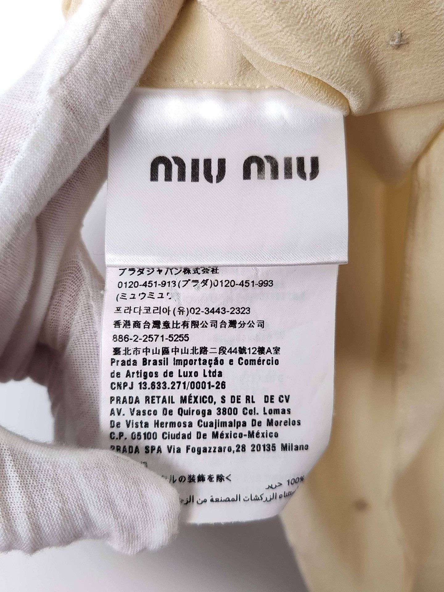 Miu Miu Miu Miu Silk Crystal Embellished Sleeveless Blouse Size 36 Size XS / US 0-2 / IT 36-38 - 5 Thumbnail