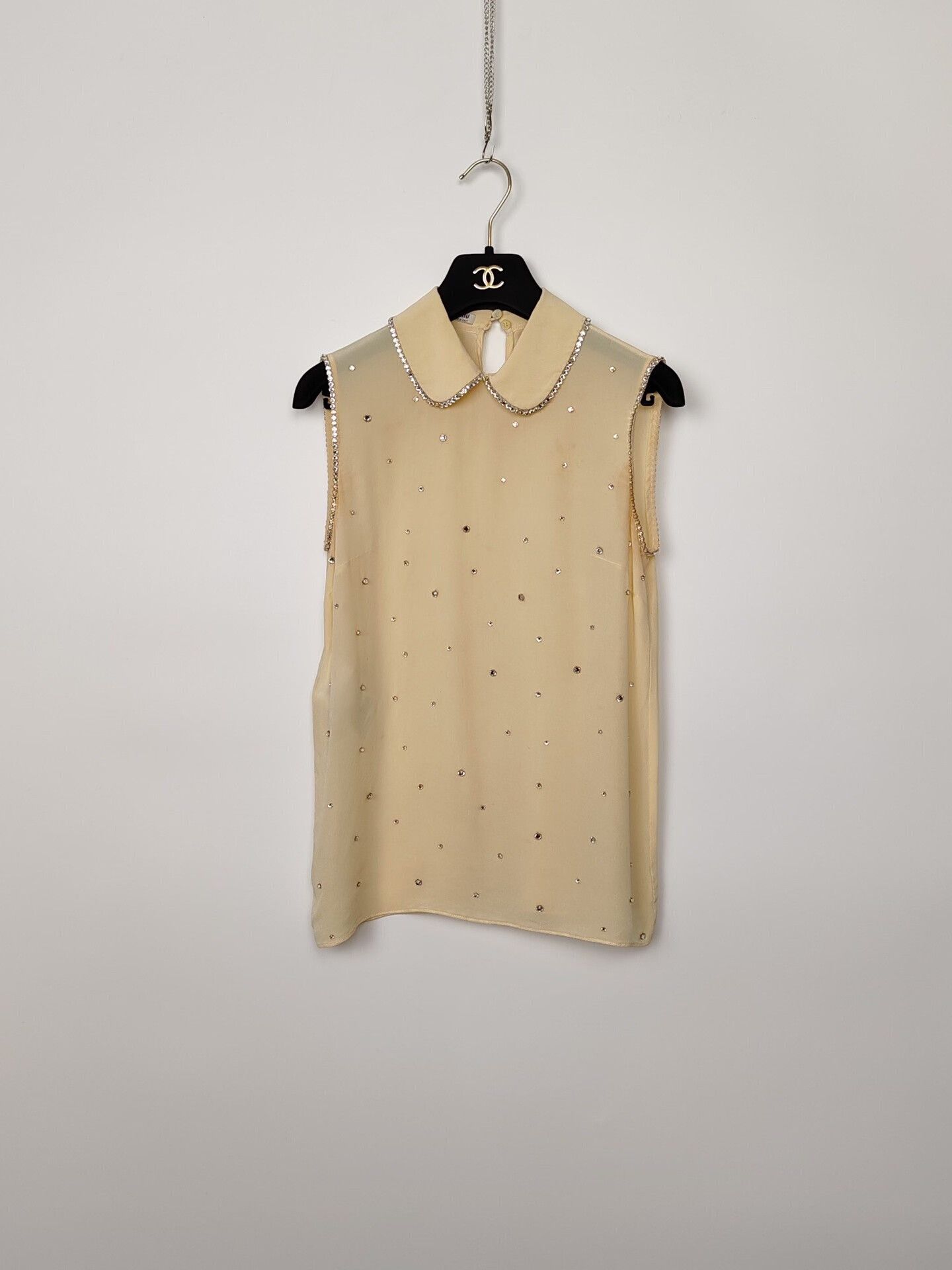 Miu Miu Miu Miu Silk Crystal Embellished Sleeveless Blouse Size 36 Size XS / US 0-2 / IT 36-38 - 2 Thumbnail