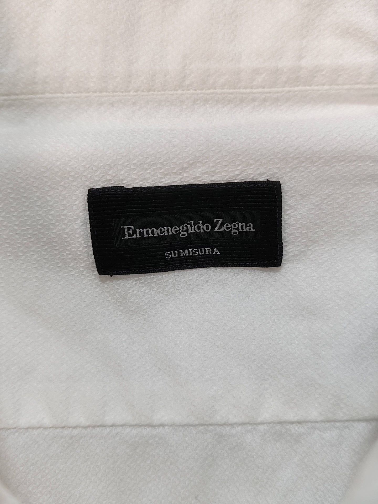 Ermenegildo Zegna Ermenegildo Zegna Textured Button Up Shirt Size M Size US M / EU 48-50 / 2 - 4 Thumbnail