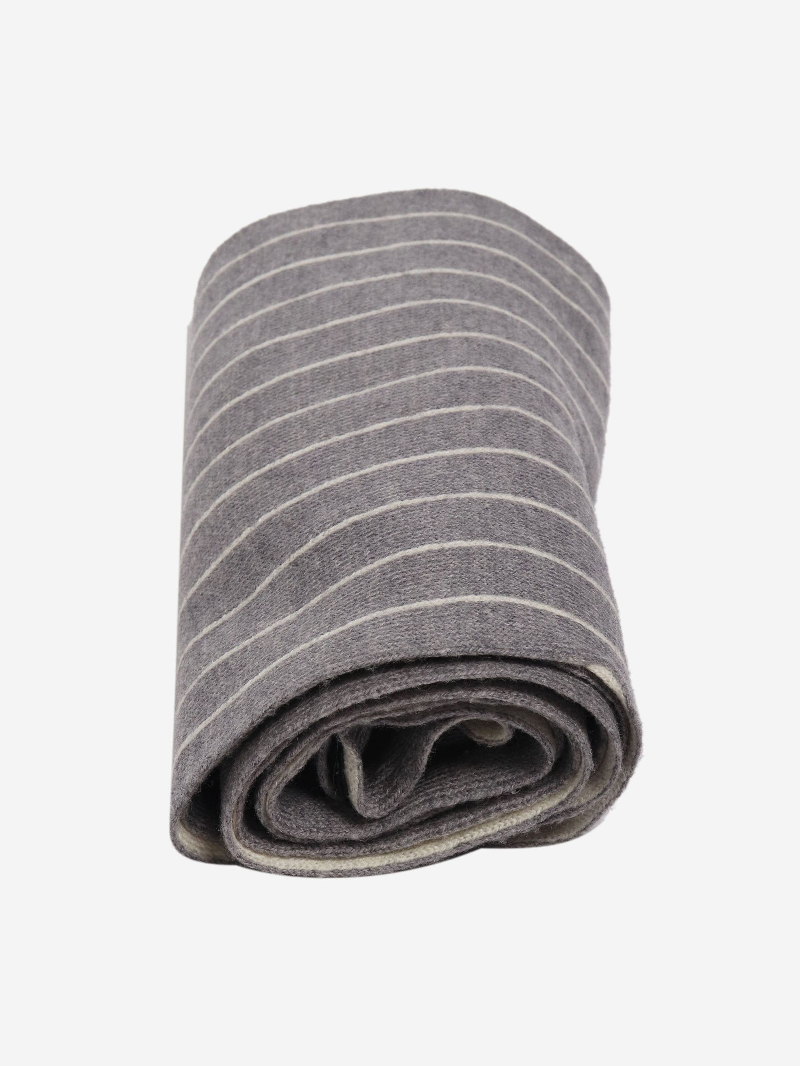 Other Grey and white striped knit scarf Size ONE SIZE - 4 Thumbnail