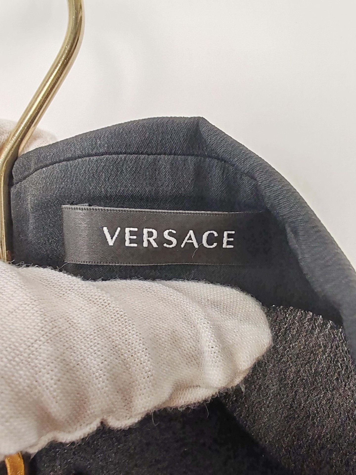 Versace Versace Silk Blend Logo Button Up Shirt Size 38 Size XS / US 0-2 / IT 36-38 - 4 Thumbnail