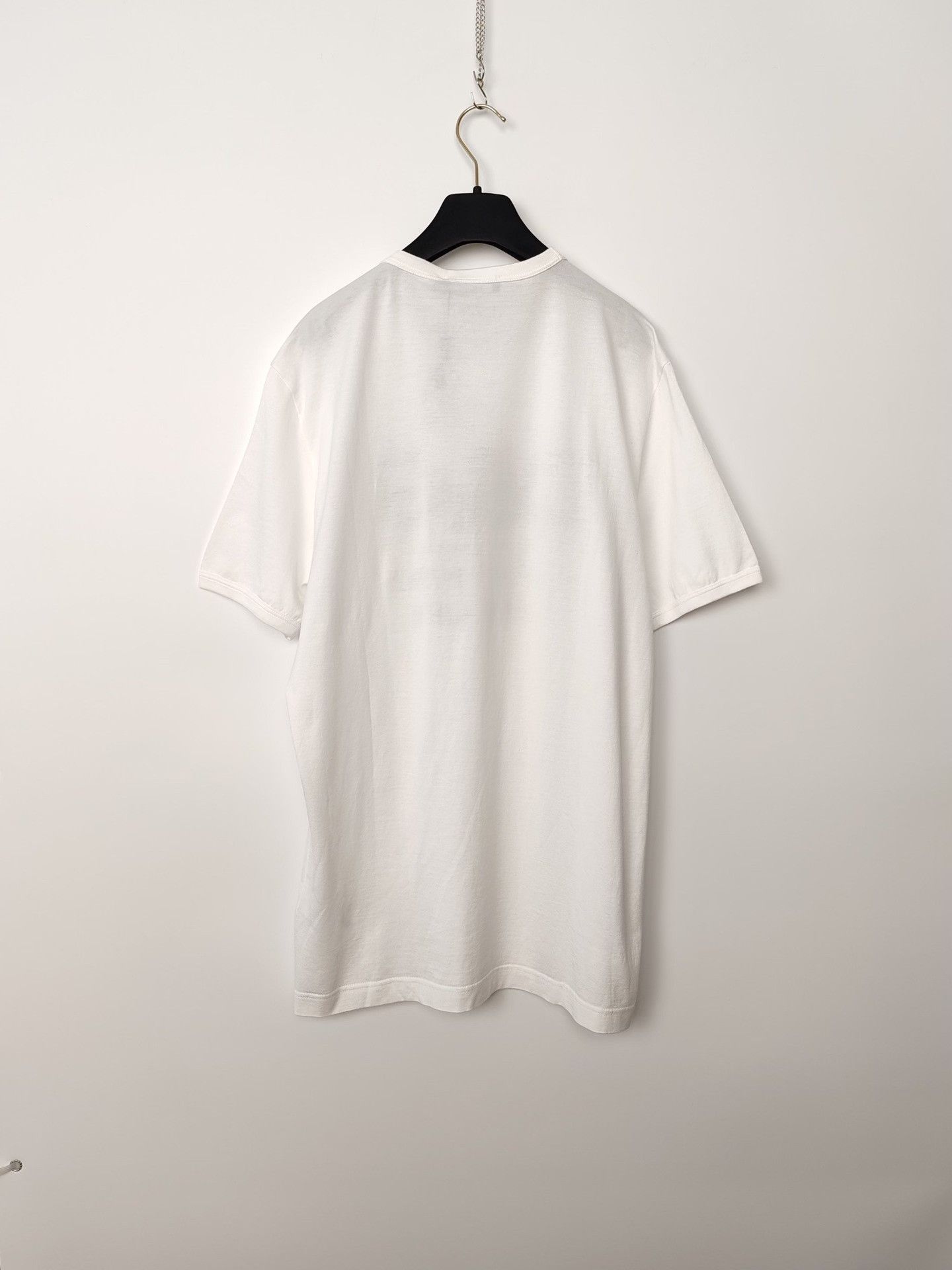 Dolce & Gabbana Dolce & Gabbana Sequin Logo T-Shirt Size L Size US L / EU 52-54 / 3 - 3 Thumbnail
