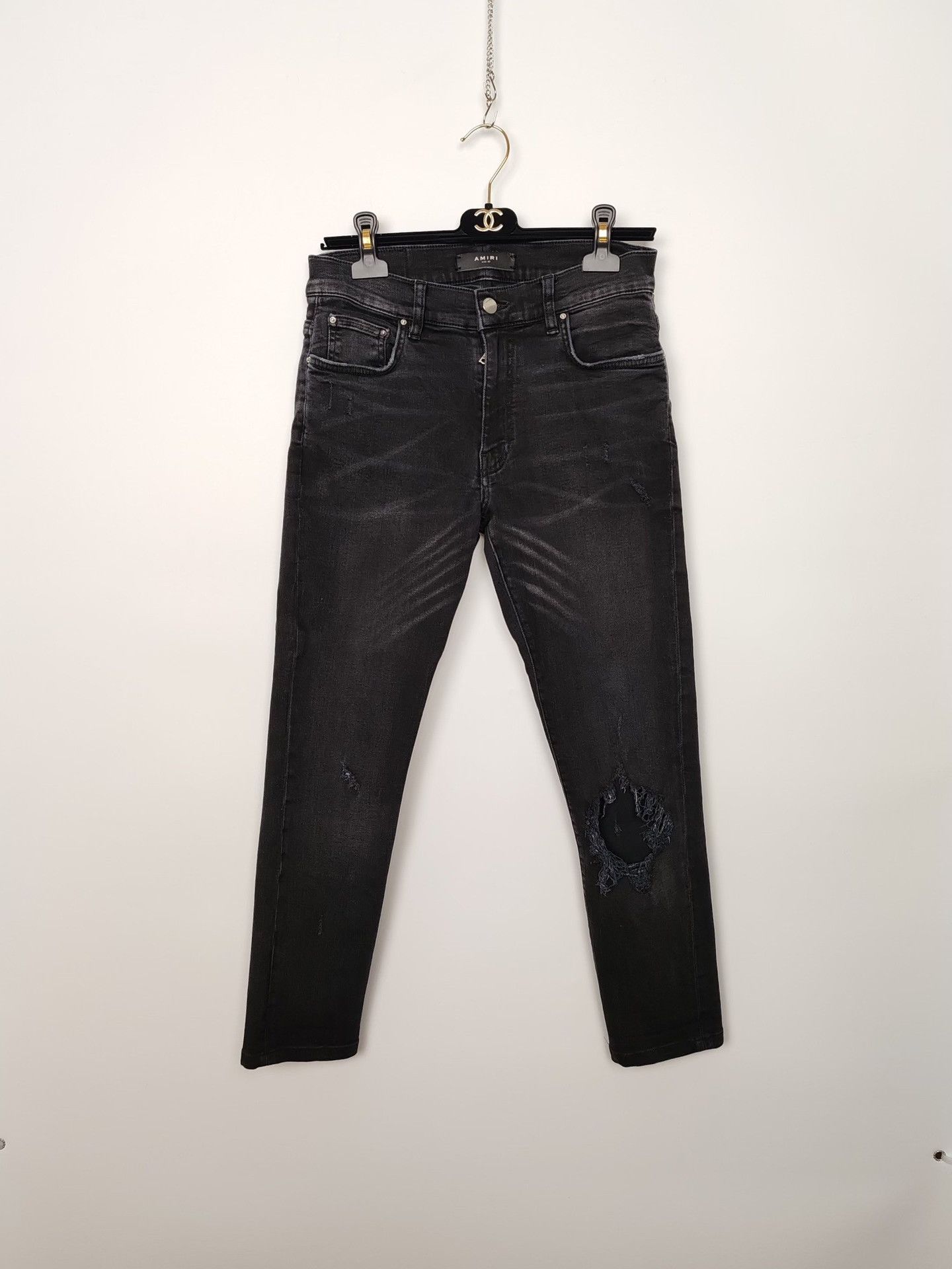 Amiri Amiri Distressed Black Denim Jeans Size 30 Size US 30 / EU 46 - 2 Thumbnail