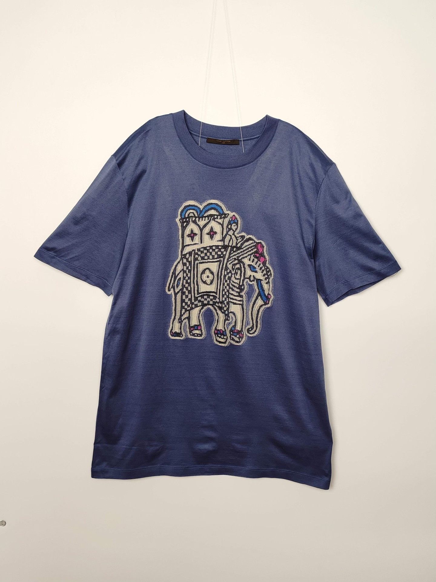 Louis Vuitton Louis Vuitton Elephant Print T-Shirt Size XXL Size US XXL / EU 58 / 5 - 2 Thumbnail