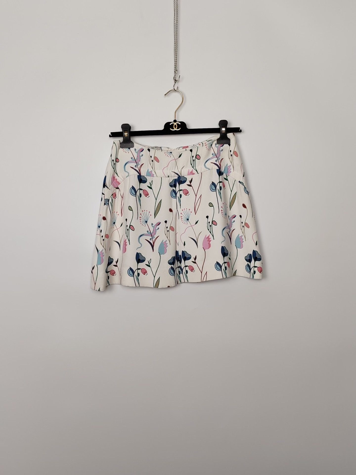 Miu Miu Miu Miu Floral Print Mini Skirt Size 40 Size 27" / US 4 / IT 40 - 2 Thumbnail