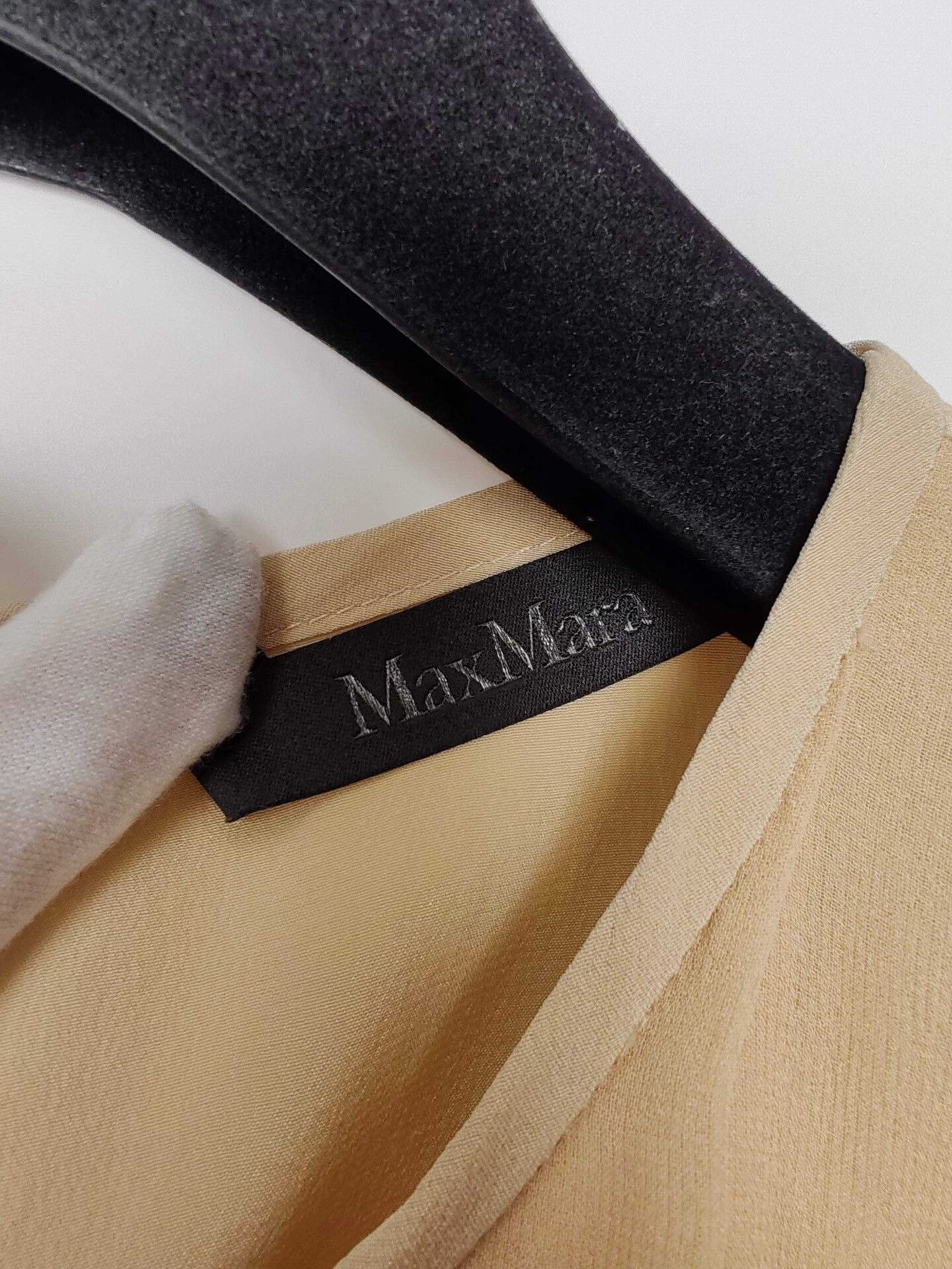 Max Mara MaxMara Silk Sleeveless Tank Top Size IT 44 Size M / US 6-8 / IT 42-44 - 4 Thumbnail