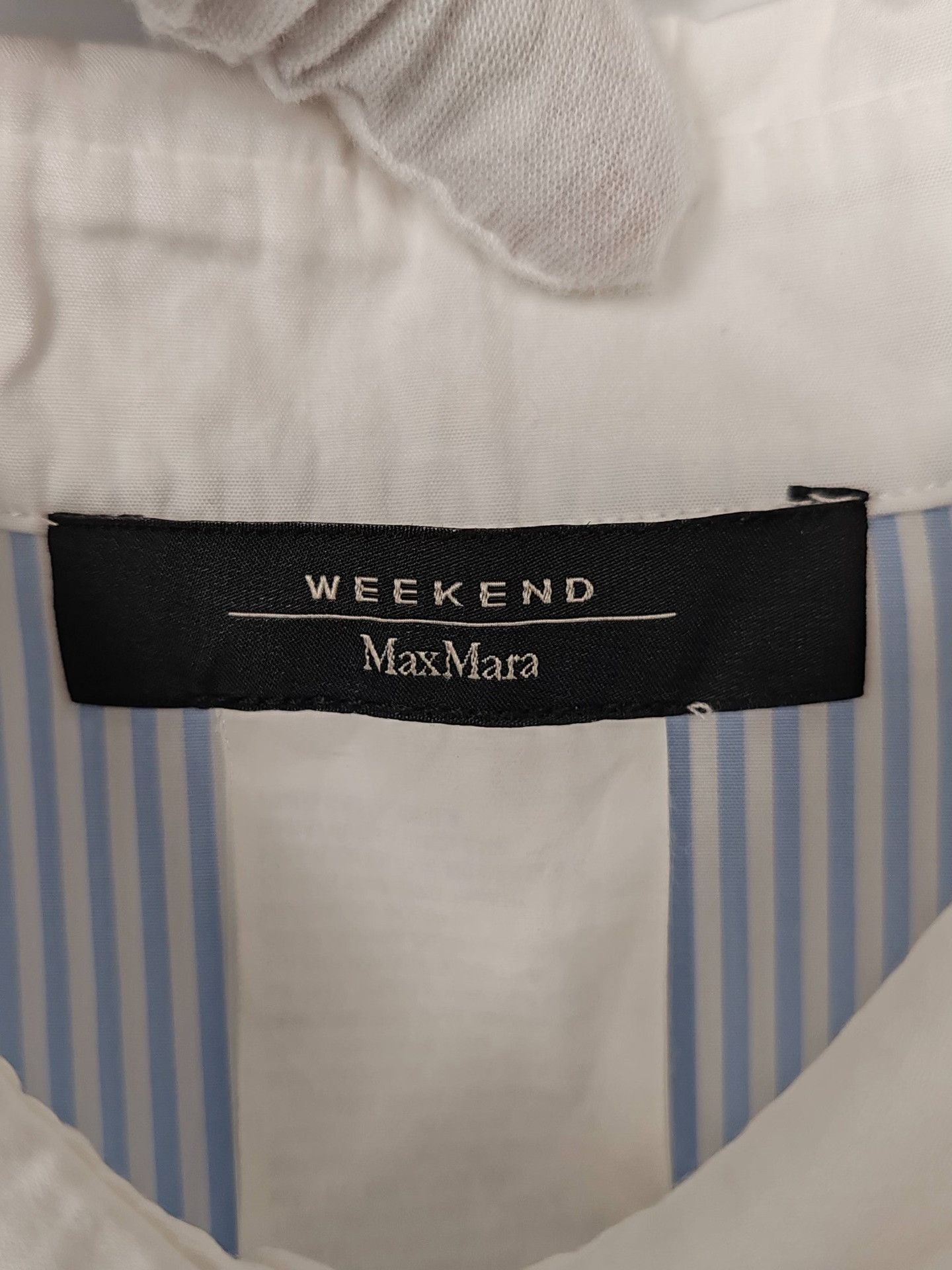 Weekend Max Mara Weekend MaxMara Striped Button Up Shirt Size M Size M / US 6-8 / IT 42-44 - 4 Thumbnail