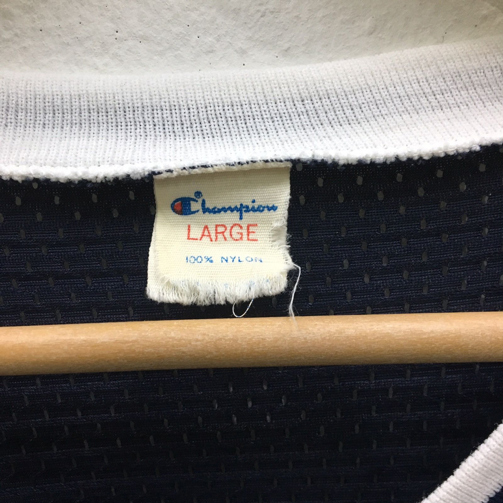 Champion Vintage Champion Jersey Millers American Rental V Neck Size US L / EU 52-54 / 3 - 6 Thumbnail