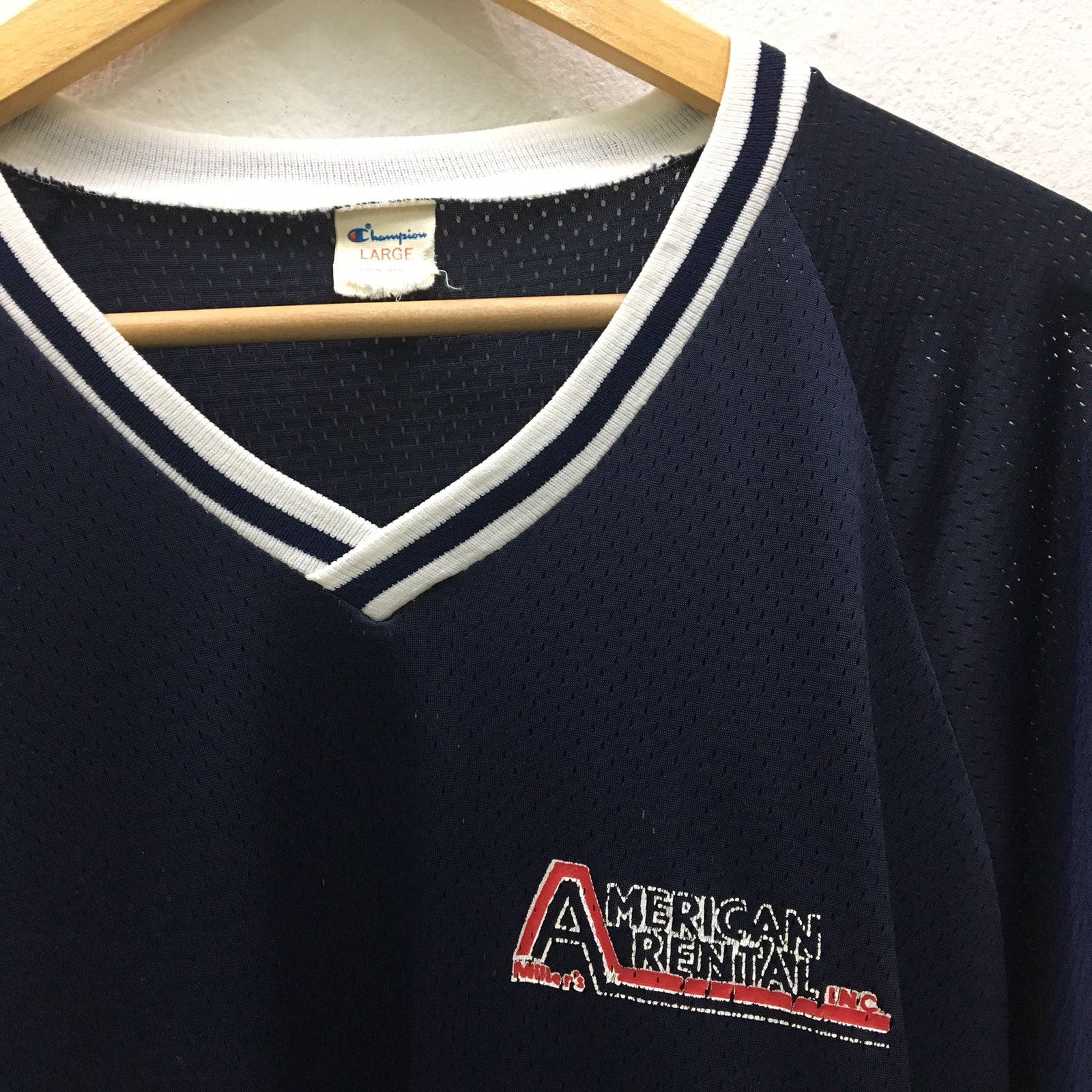 Champion Vintage Champion Jersey Millers American Rental V Neck Size US L / EU 52-54 / 3 - 4 Thumbnail
