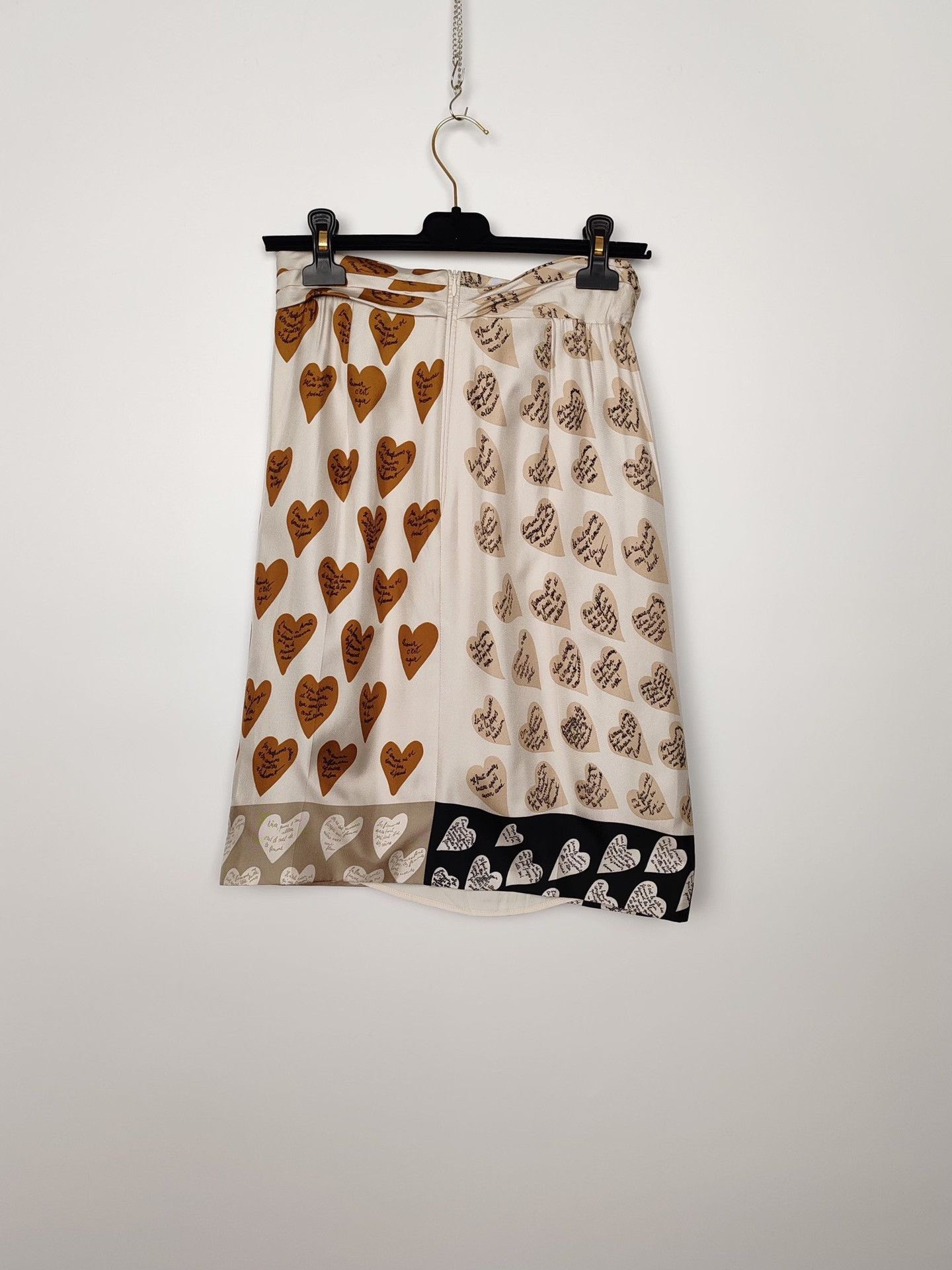 Max Mara MaxMara Heart Print Silk Mini Skirt Size 40 Size 27" / US 4 / IT 40 - 3 Thumbnail