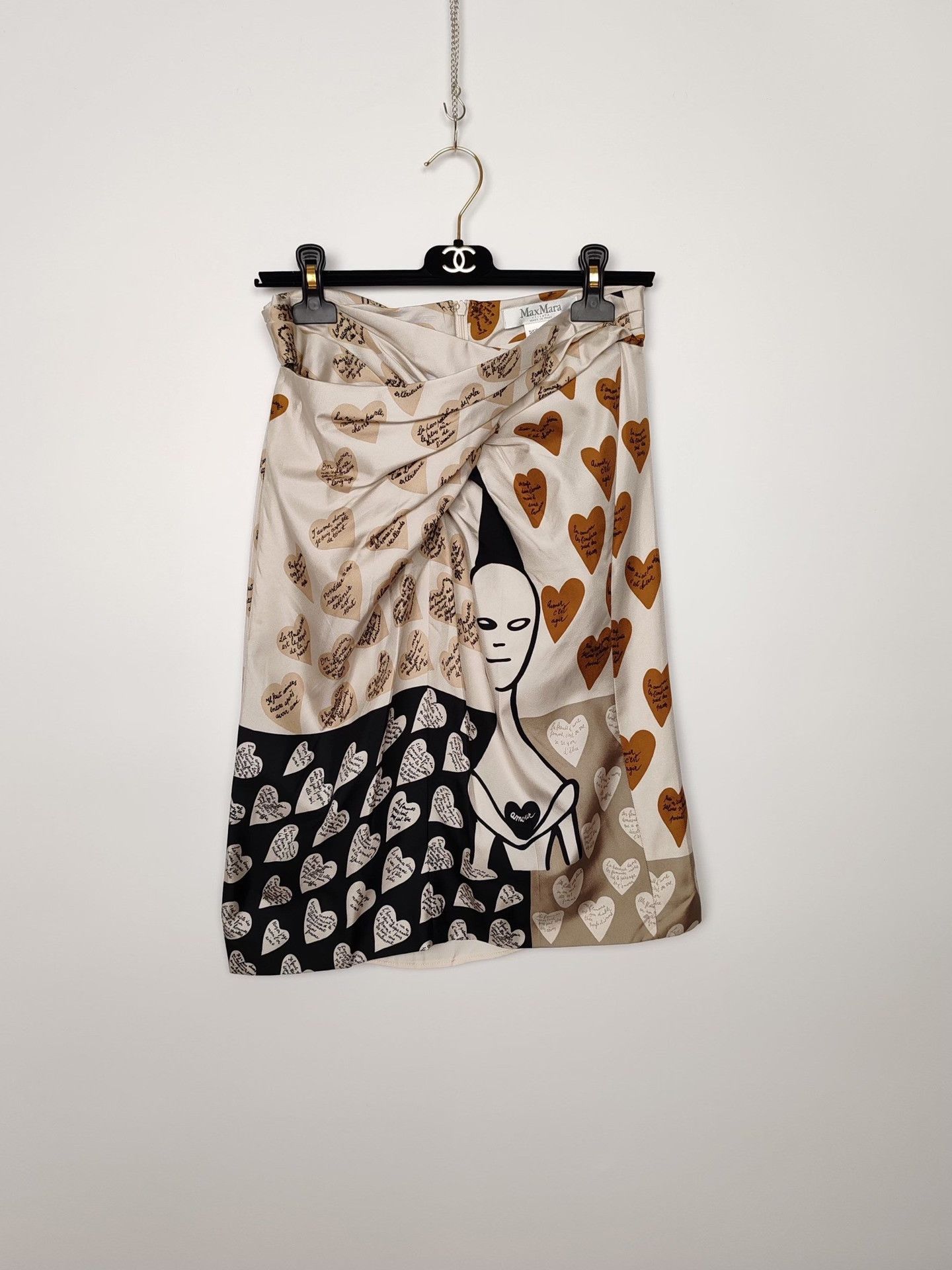 Max Mara MaxMara Heart Print Silk Mini Skirt Size 40 Size 27" / US 4 / IT 40 - 2 Thumbnail