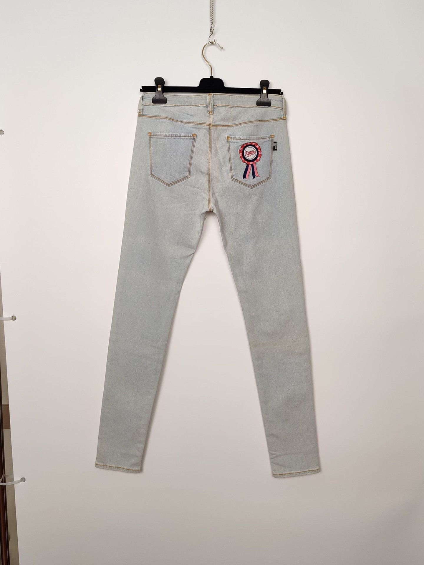 Love Moschino Love Moschino Badge Jeans Size 28 Size 28" / US 6 / IT 42 - 3 Thumbnail