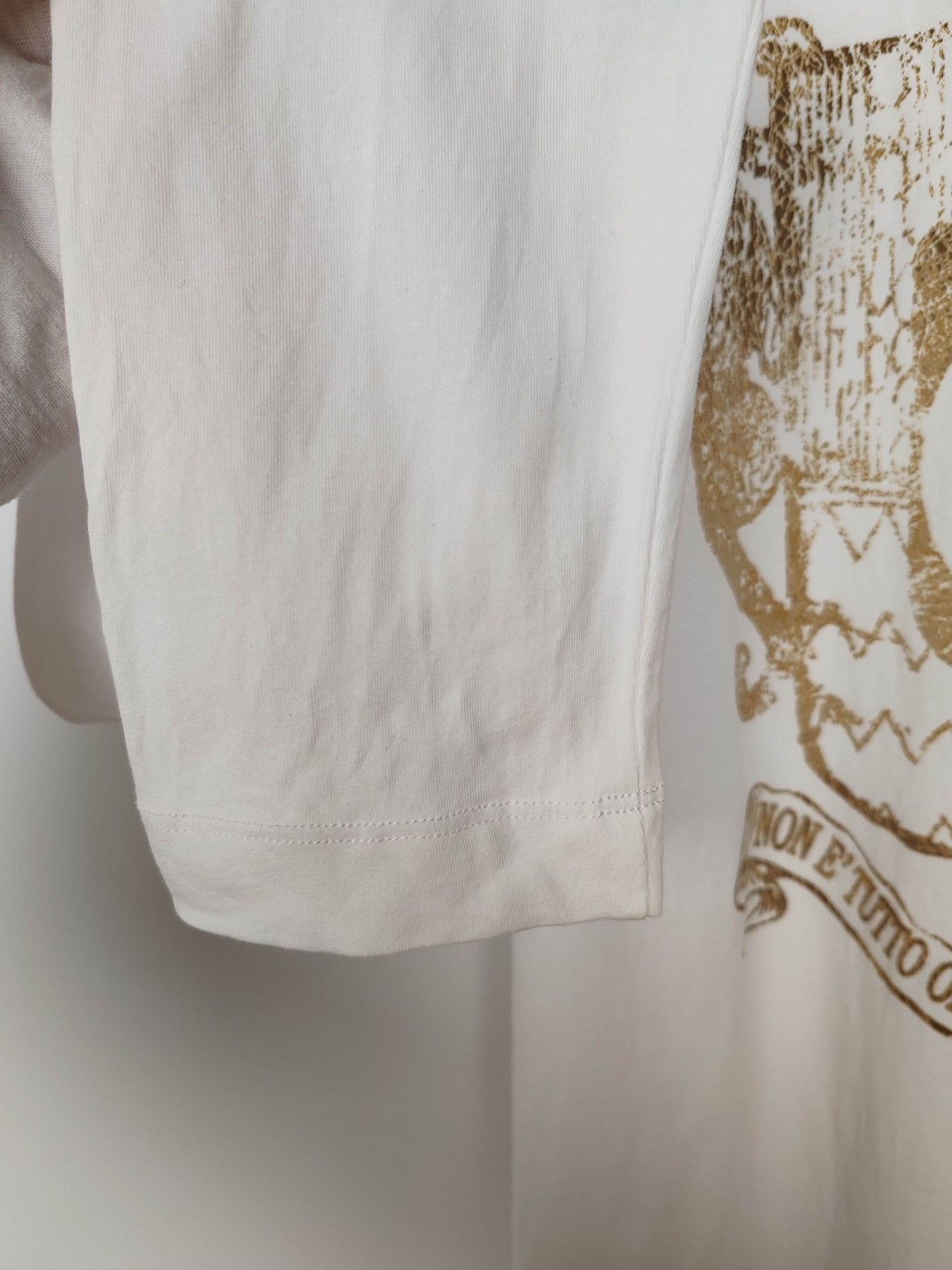 Love Moschino Love Moschino Gold Graphic Long Sleeve T-Shirt Size L Size L / US 10 / IT 46 - 8 Thumbnail