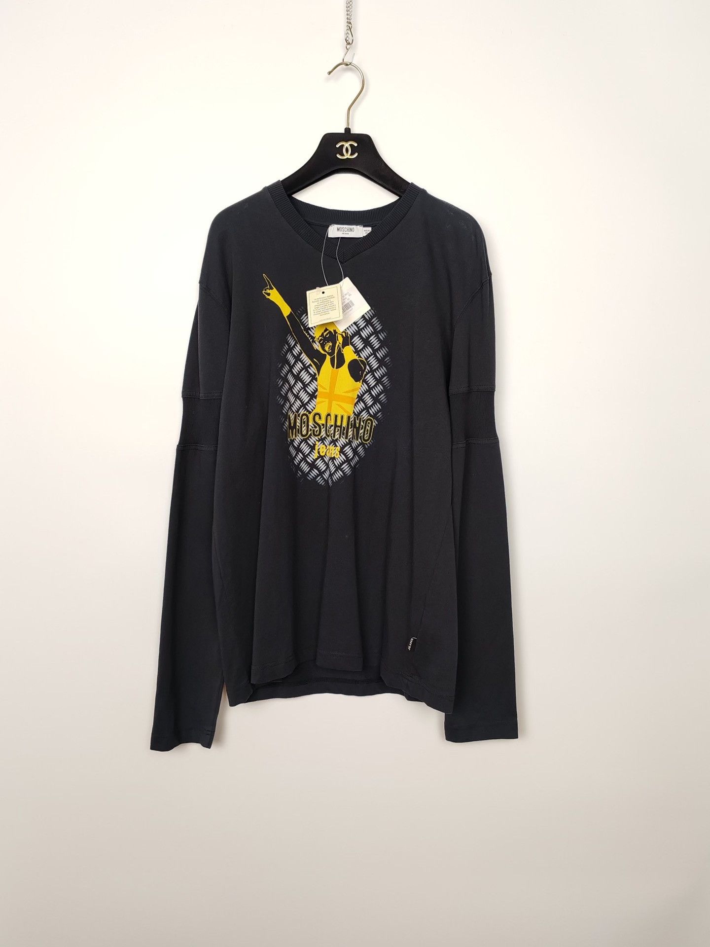 Moschino Moschino Graphic Long Sleeve T-Shirt Size XL Size US XL / EU 56 / 4 - 2 Thumbnail
