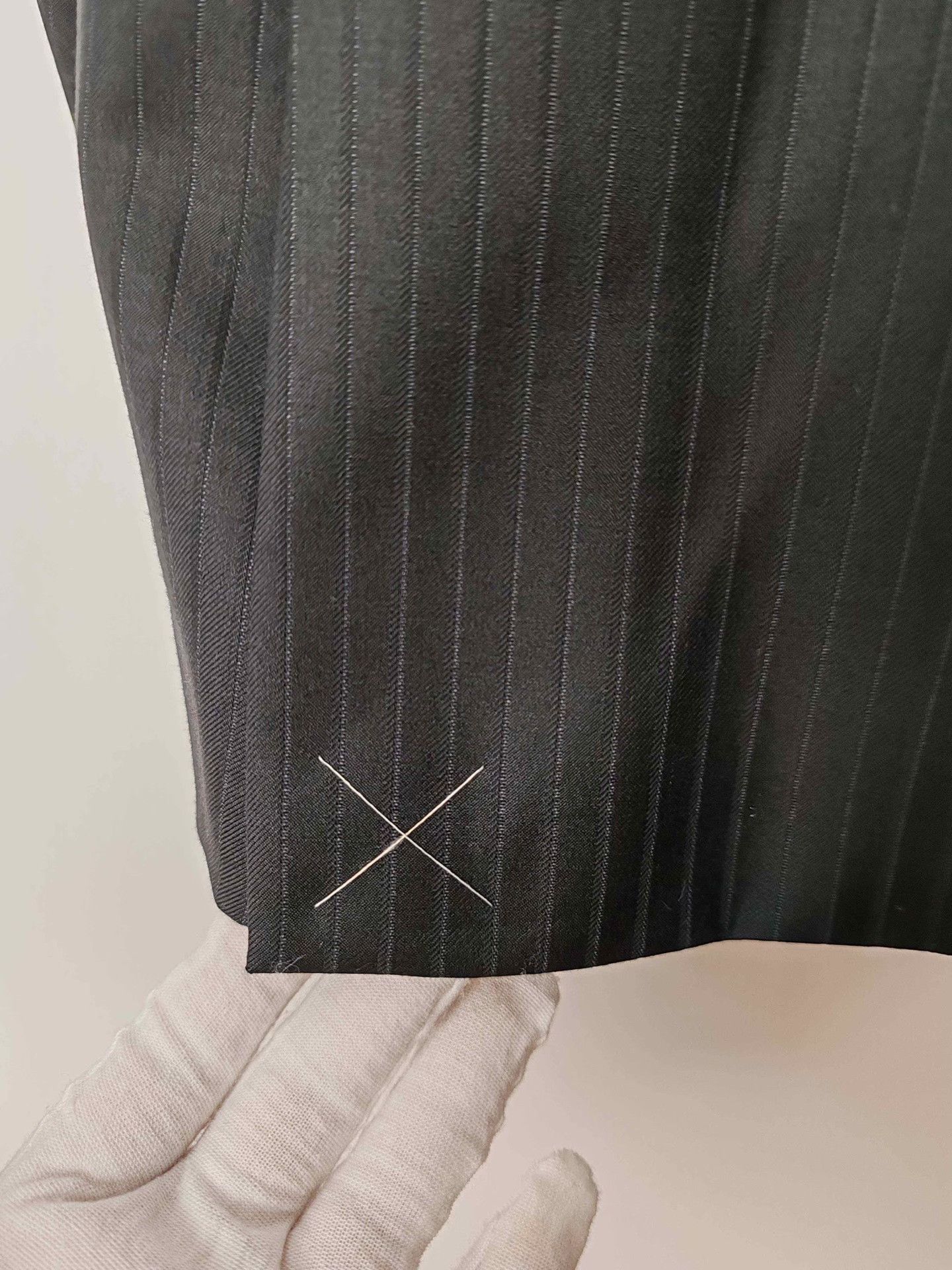 Giorgio Armani Giorgio Armani Presidential Pinstripe Blazer Size 40R Size 40R - 5 Thumbnail