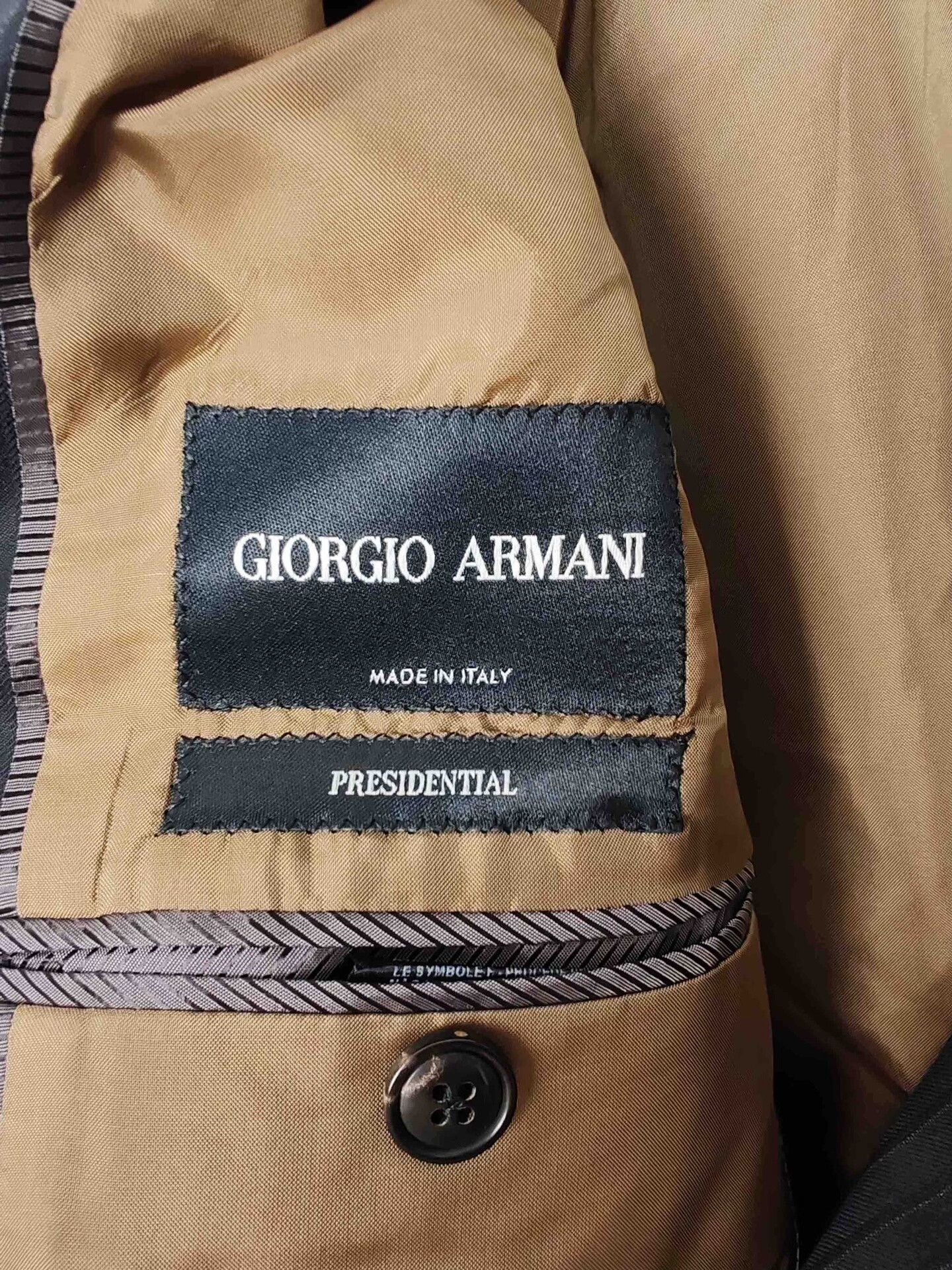Giorgio Armani Giorgio Armani Presidential Pinstripe Blazer Size 40R Size 40R - 6 Thumbnail