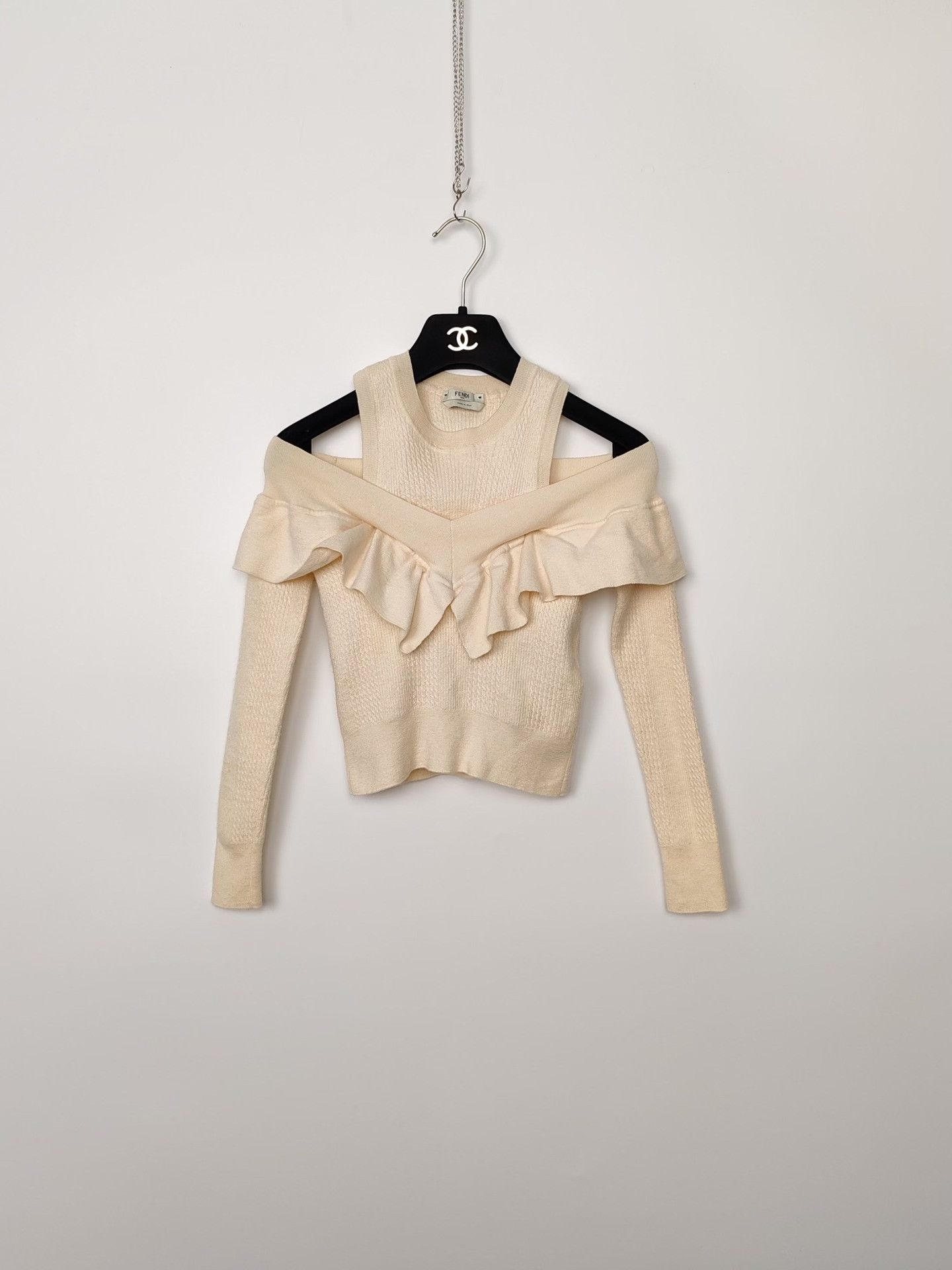 Fendi Fendi Ruffle Knit Sweater Size 36 Size XS / US 0-2 / IT 36-38 - 2 Thumbnail