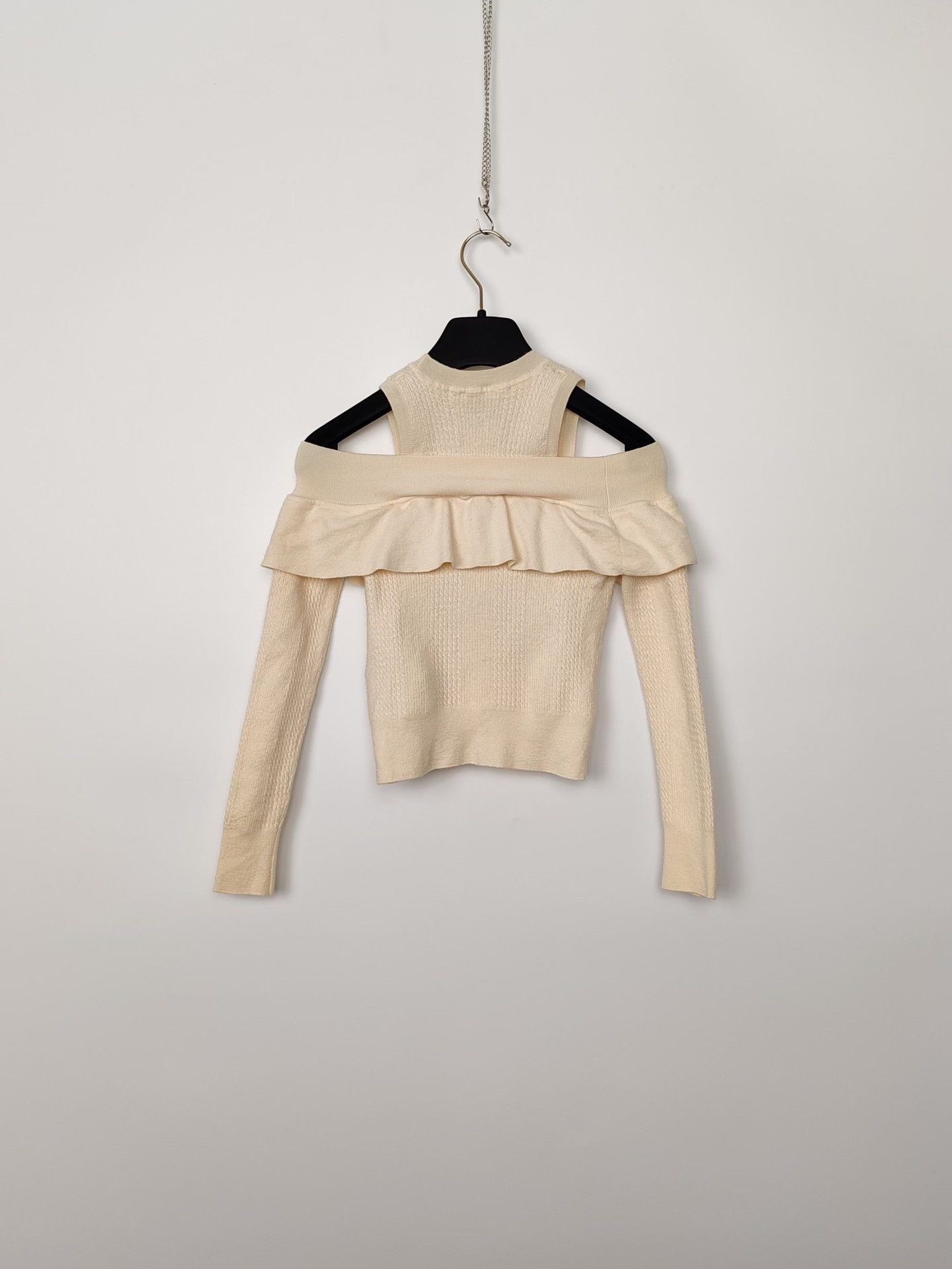 Fendi Fendi Ruffle Knit Sweater Size 36 Size XS / US 0-2 / IT 36-38 - 3 Thumbnail