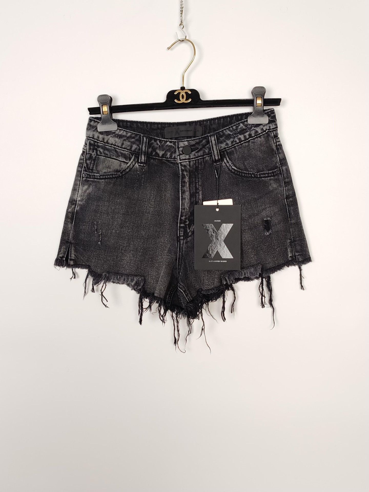 Alexander Wang Alexander Wang Bite Denim Shorts Size 26 Size 26" / US 2 / IT 38 - 2 Thumbnail