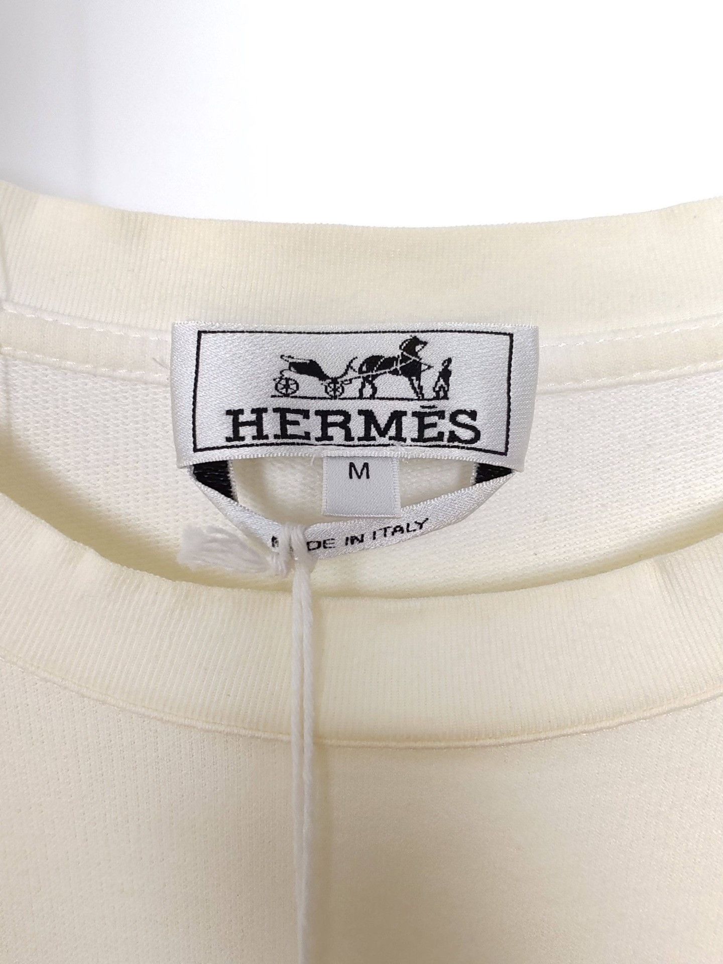 Hermes Hermès Horse Embroidery T-Shirt Size M Size US M / EU 48-50 / 2 - 4 Thumbnail