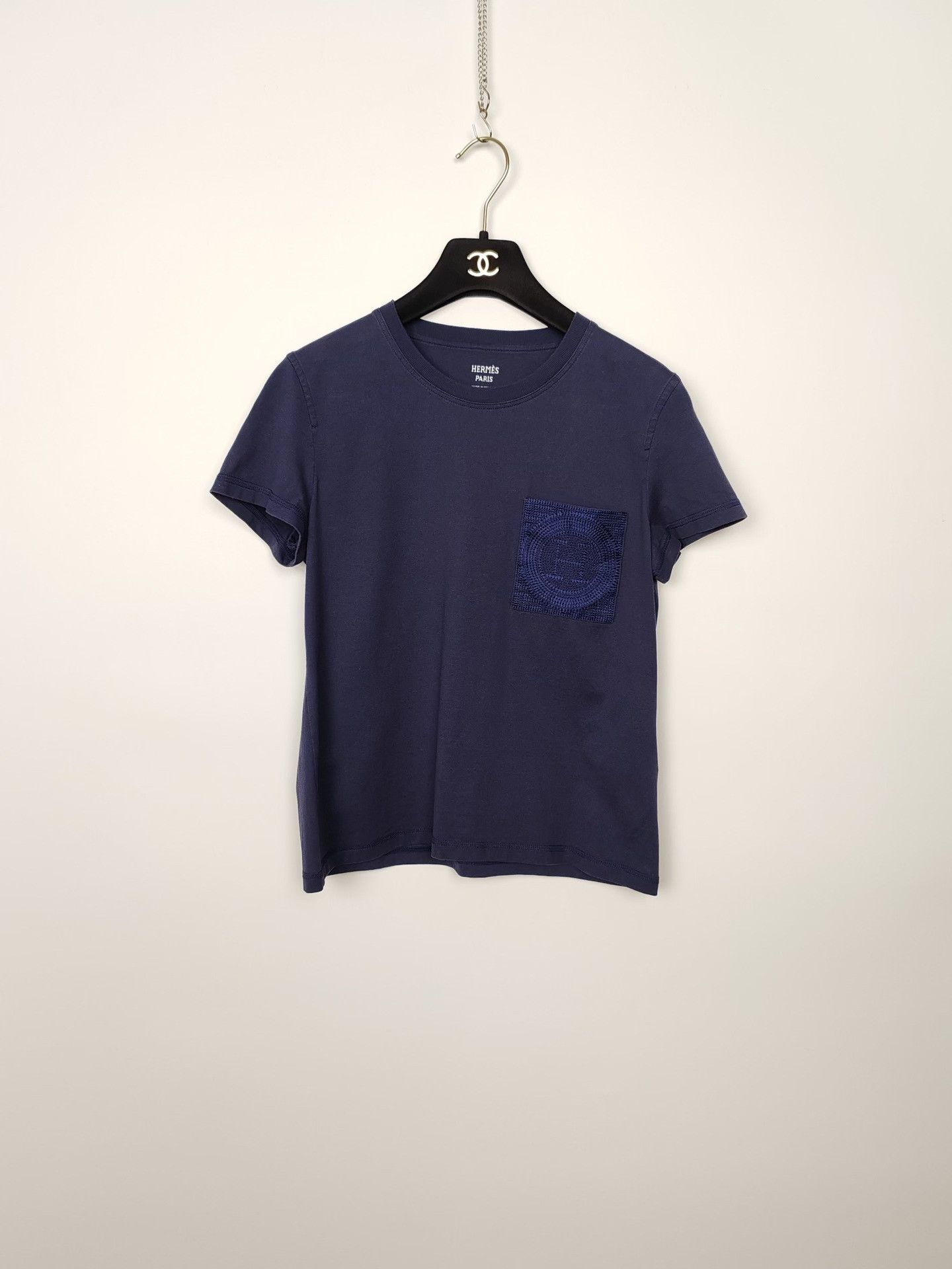 Hermes Hermès Embroidered Pocket Short Sleeve Shirt Size 36 Size XS / US 0-2 / IT 36-38 - 2 Thumbnail