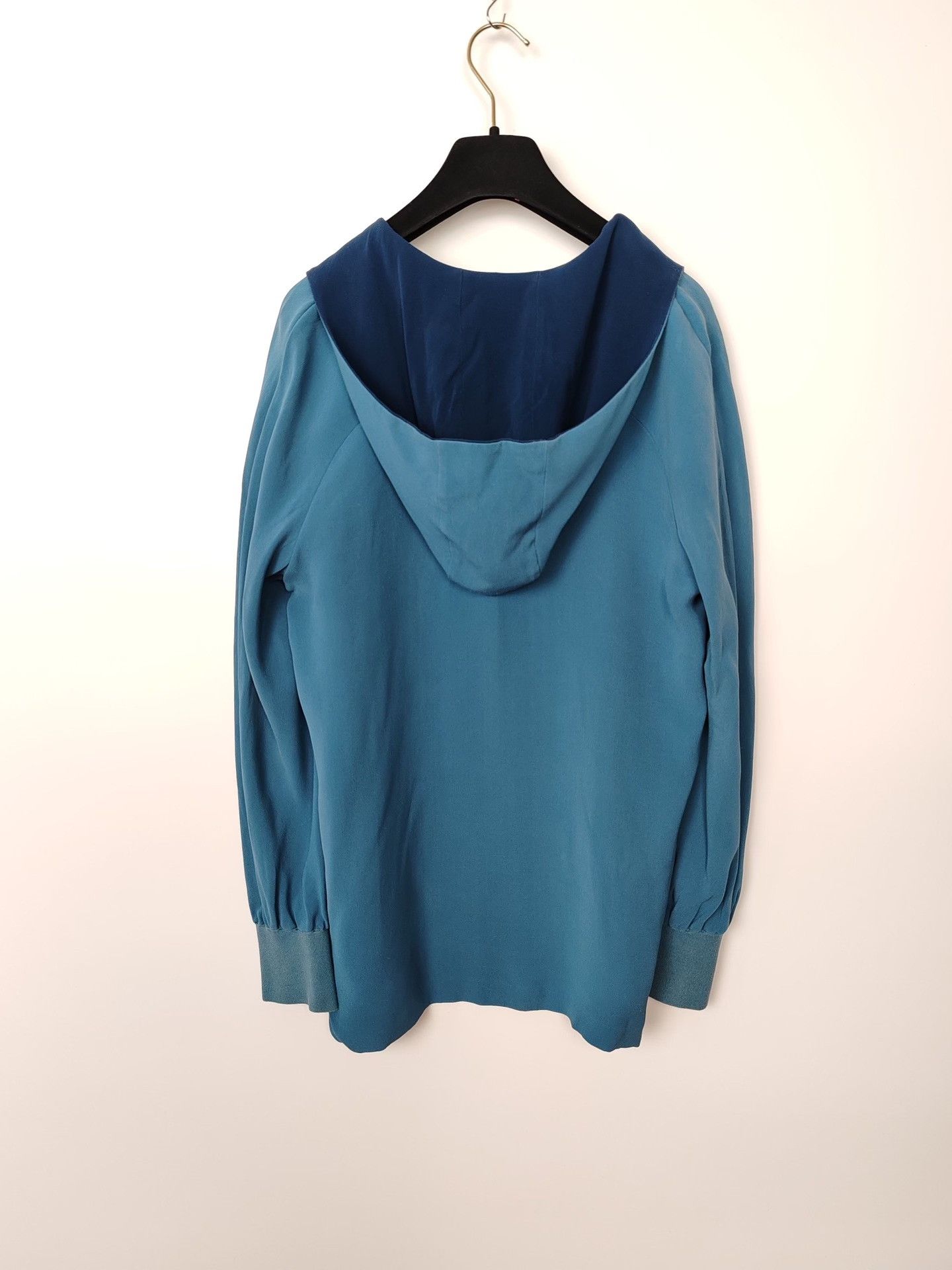 Loro Piana Loro Piana Silk Hoodie Size IT 44 Size M / US 6-8 / IT 42-44 - 3 Thumbnail