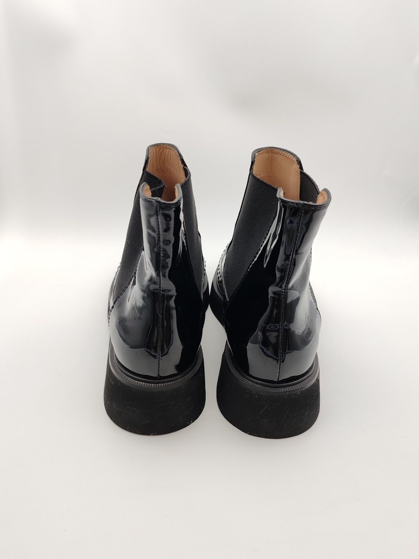 Tod's Tod's Patent Leather Chelsea Boots Size 40 Size US 10 / IT 40 - 5 Thumbnail