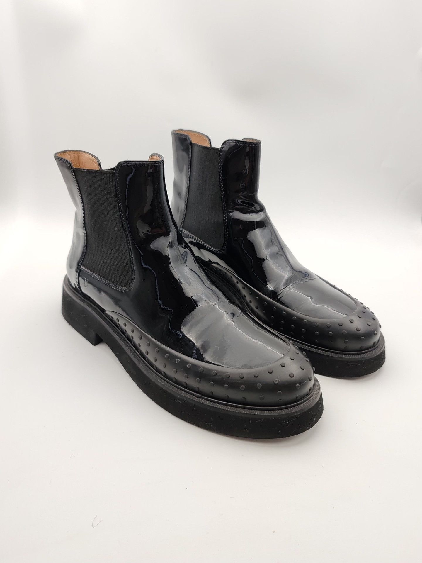 Tod's Tod's Patent Leather Chelsea Boots Size 40 Size US 10 / IT 40 - 3 Thumbnail