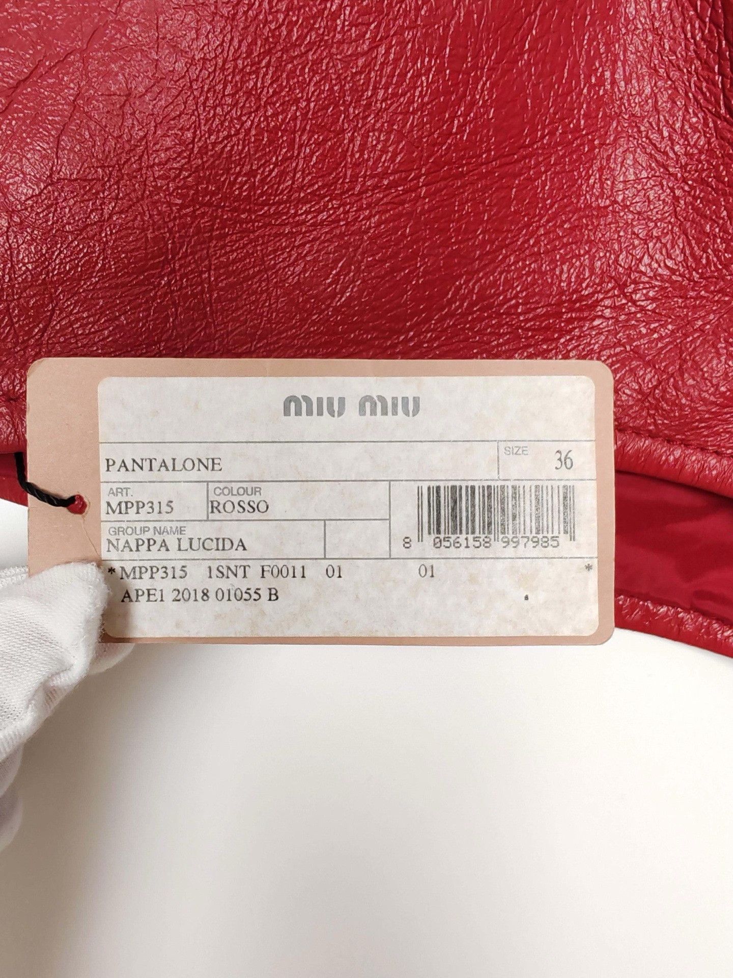 Miu Miu Miu Miu Red Nappa Leather Shorts Size IT 36 Size 25" / US 0 / IT 36 - 5 Thumbnail