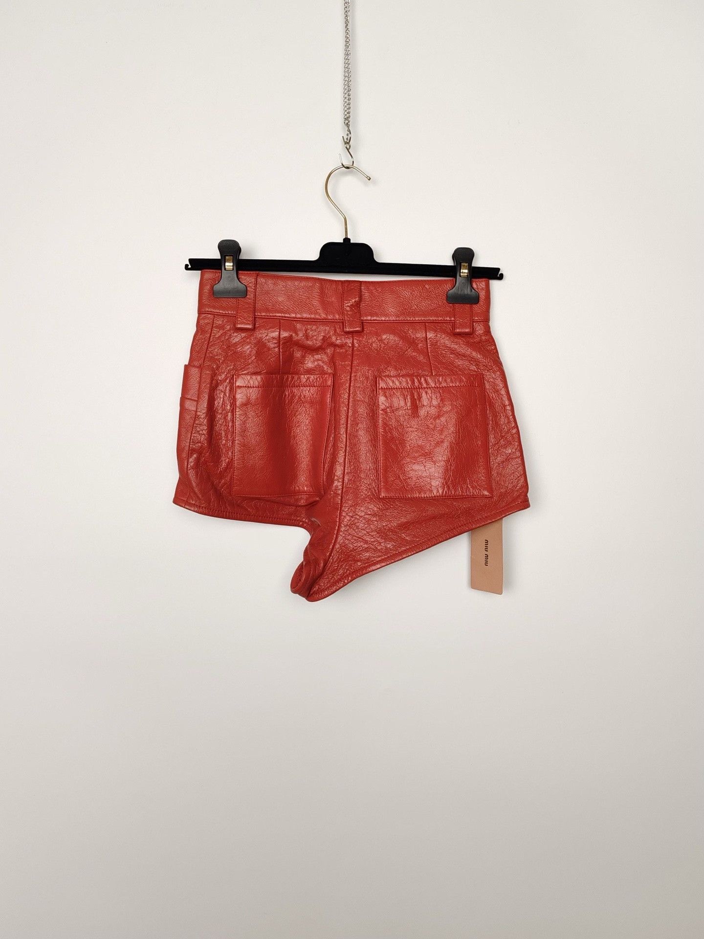 Miu Miu Miu Miu Red Nappa Leather Shorts Size IT 36 Size 25" / US 0 / IT 36 - 3 Thumbnail
