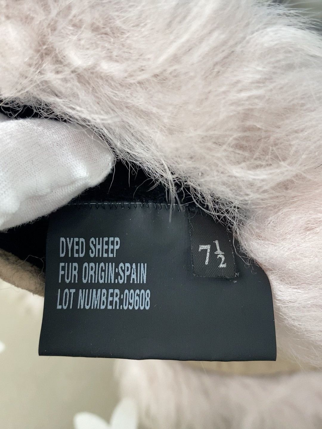 Miu Miu Miu Miu Logo Fur Gloves Size 7.5 Size ONE SIZE - 5 Thumbnail