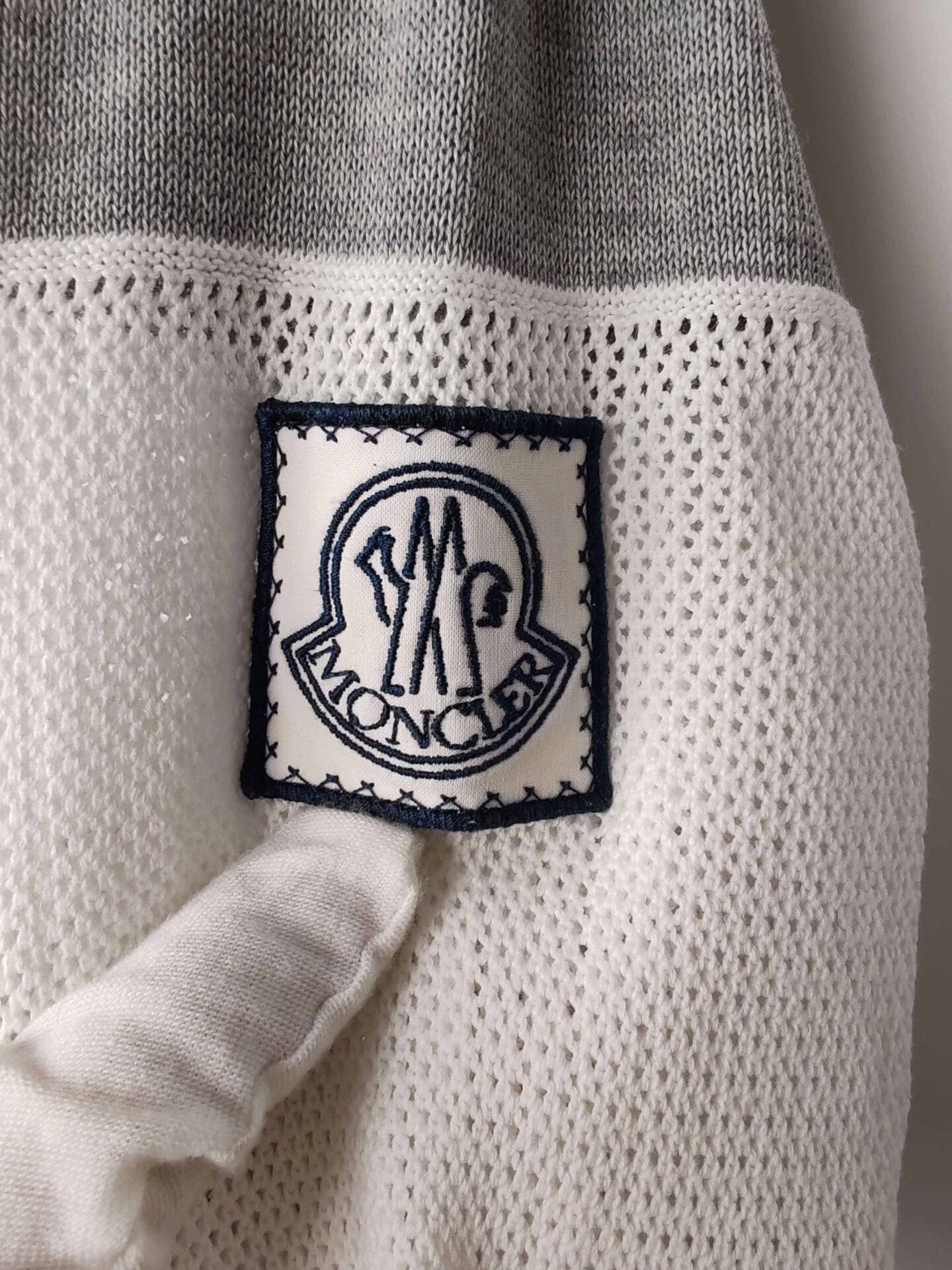 Moncler Moncler Gamme Bleu Striped Sweater Size S Size US S / EU 44-46 / 1 - 5 Thumbnail
